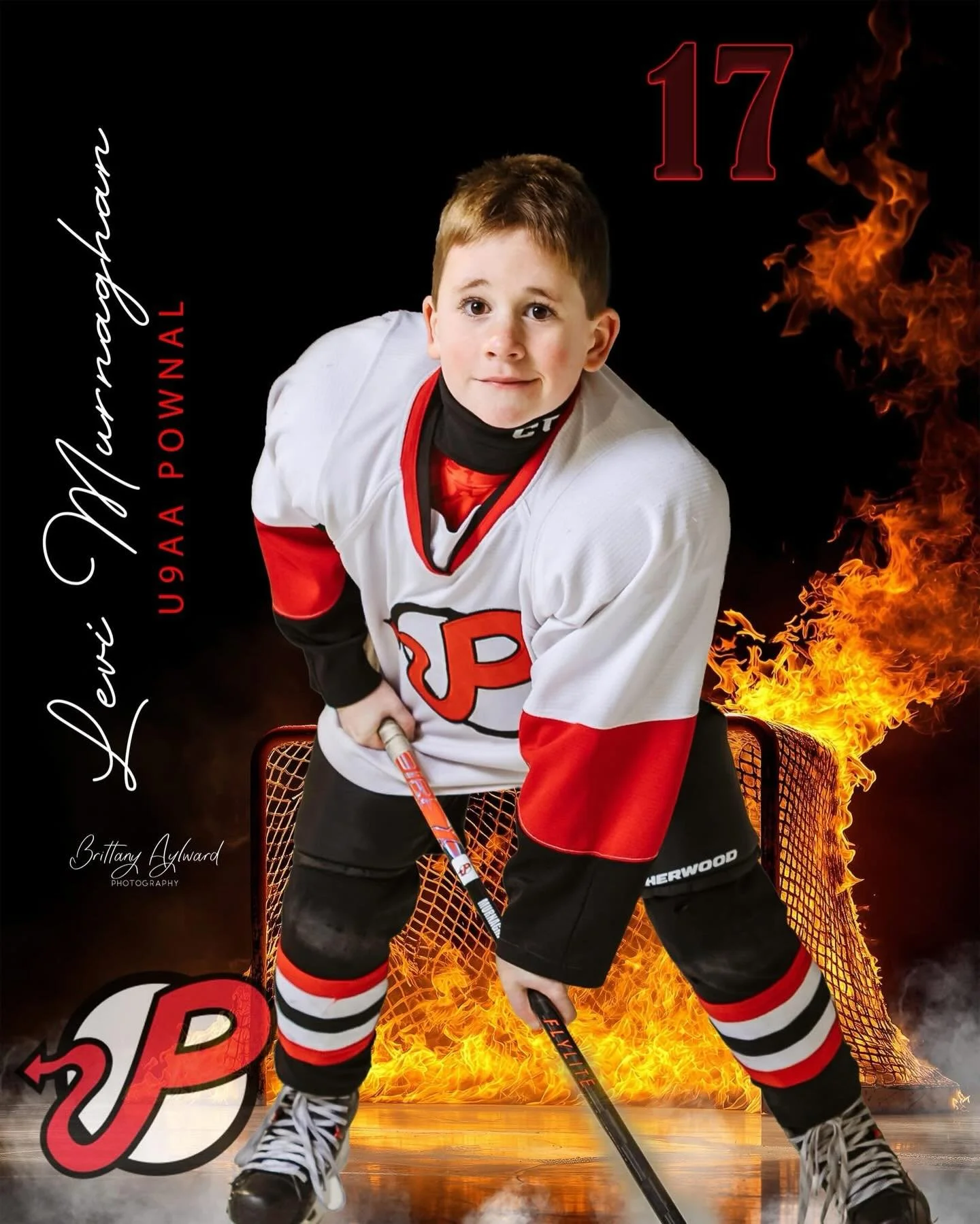 This is what happens when we rent the rink out for a friends and family skate and I&rsquo;m in a creative &ldquo;mood&rdquo; I asked the kids to be my subjects! The only ones that gave me attitude were my own kids LOL #goaliemom #hockeyportaits #spor