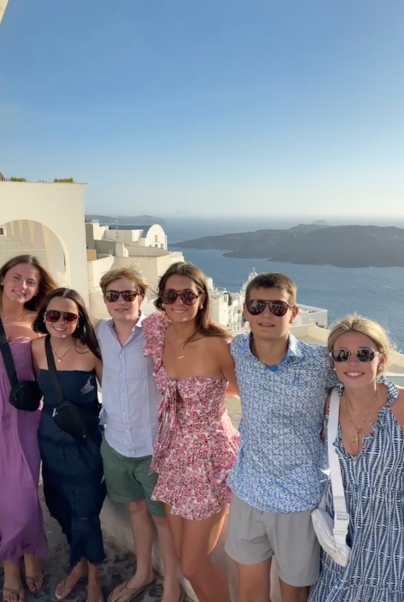 the-global-citizen-student-travel-santorini-greece-summer-program.jpg