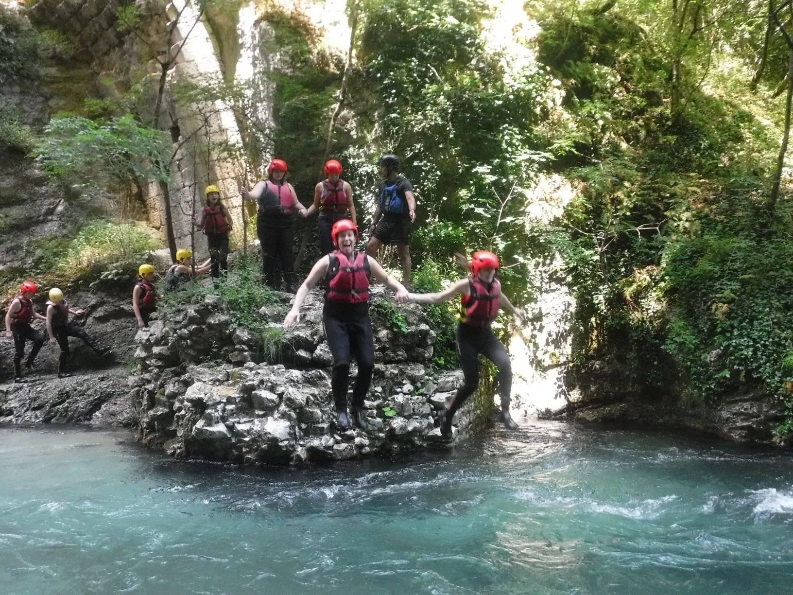 global-citizen-program-educational-teen-travel-class-trips-italy-rafting-jumping-leadership.JPG