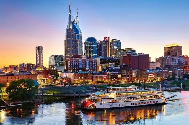 performing arts programs- nashville- riverboat.jpeg