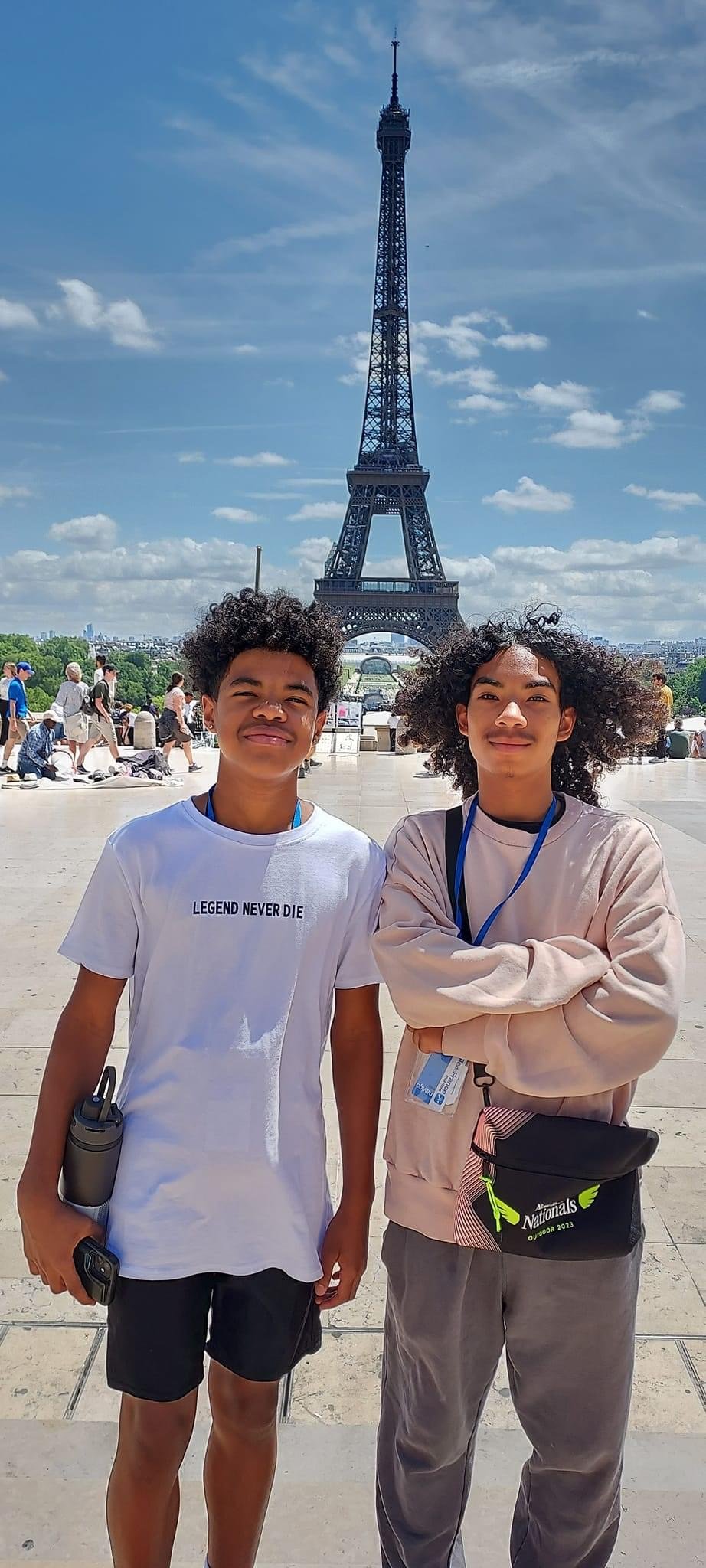 global-citizen-program-teen-educational-travel-paris-france-students-tower.JPG