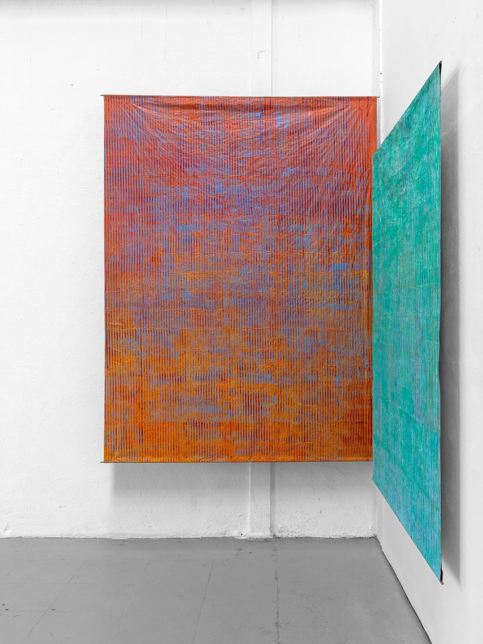 Stephen Greenberg, PADA Meditação I. Acrylic, gesso in gold emergency blanket, 200 x 148 cm, 2026.