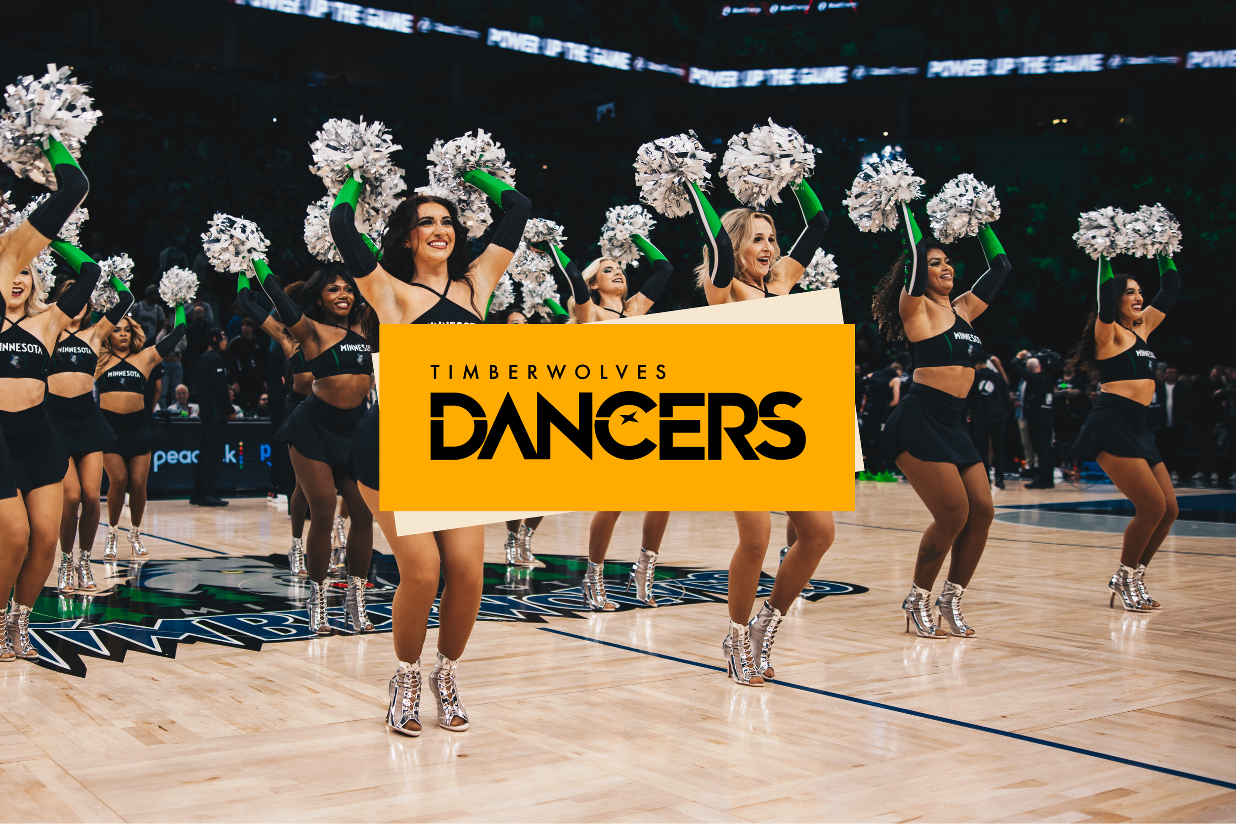 TIMBERWOLVES DANCERS