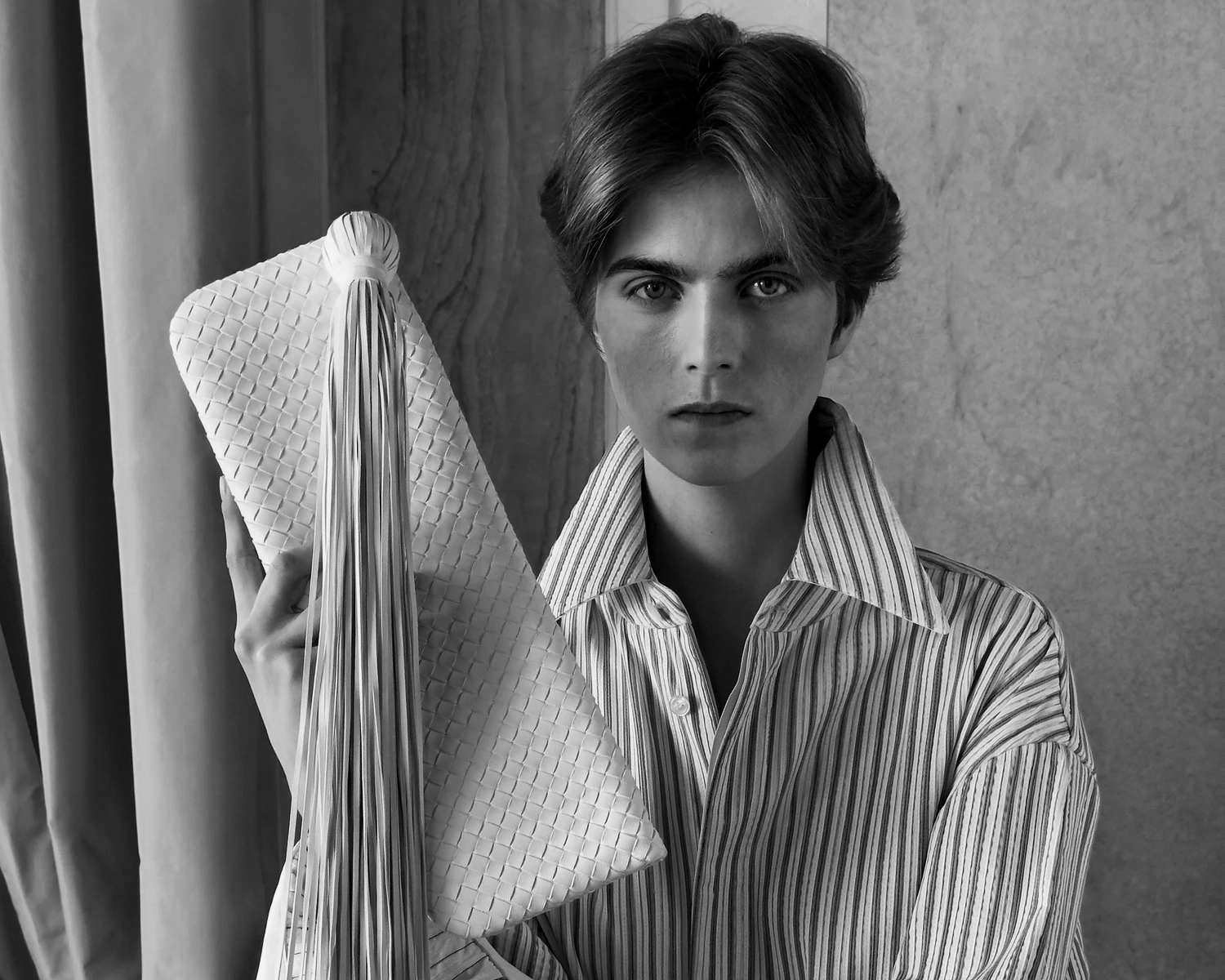 The Aesthetics of Luxury Authority