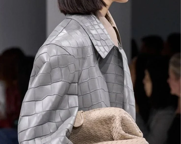 The Aesthetics of Luxury Authority