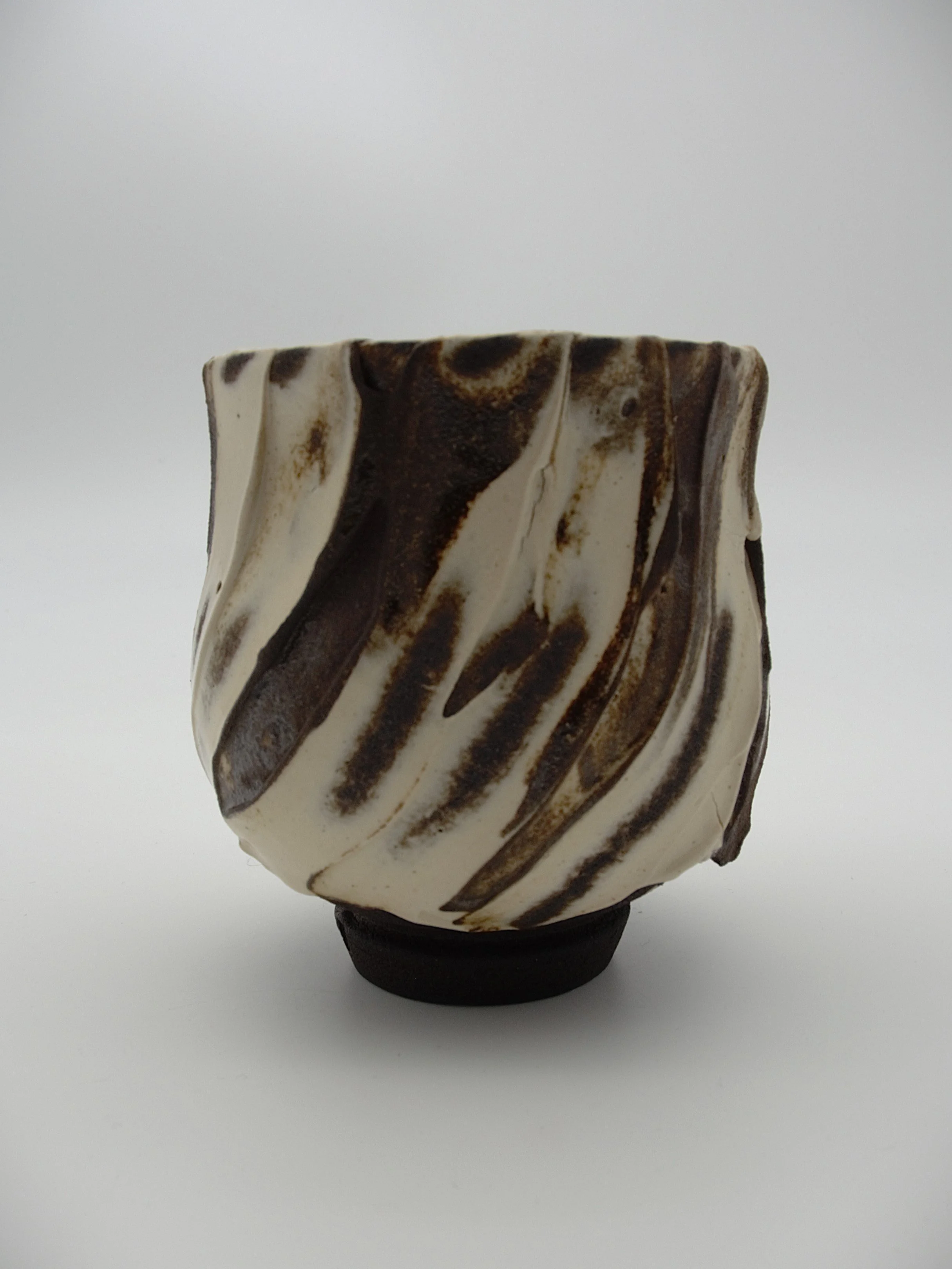 71. Blackware Teabowl b.jpg