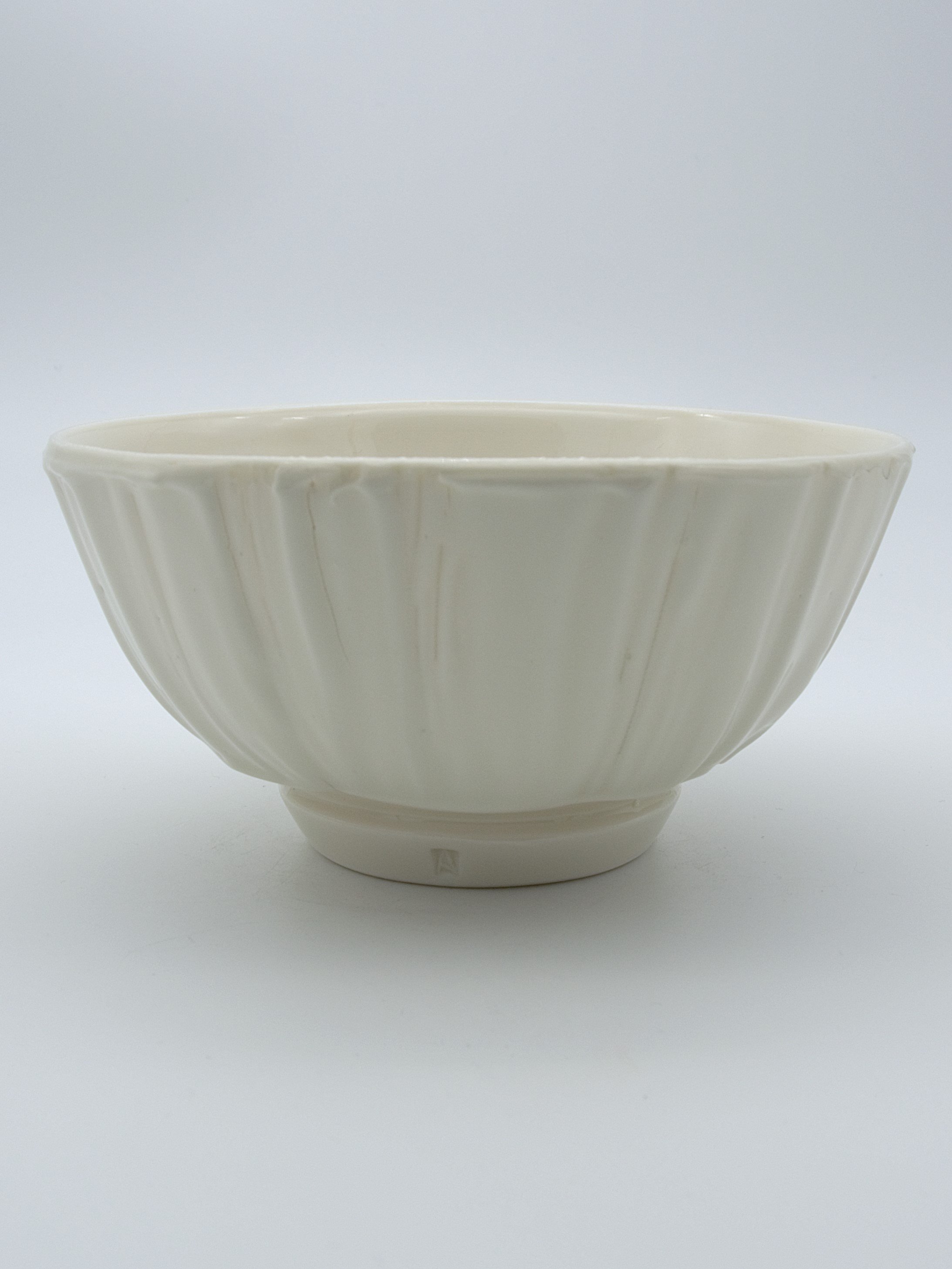 49. Lexie Macleod Pottery Bowl I.jpg