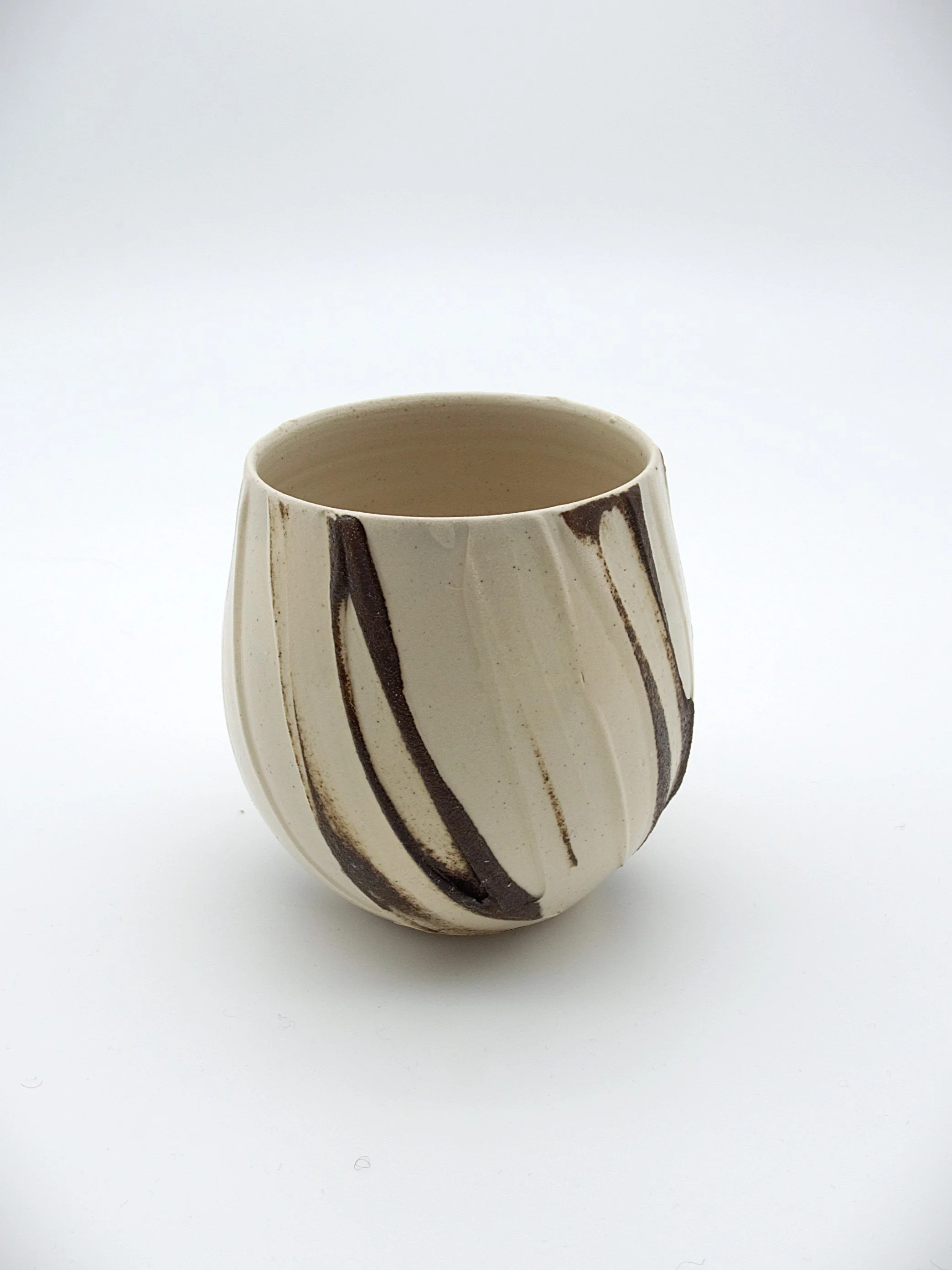 26. Wine Beaker b.jpg