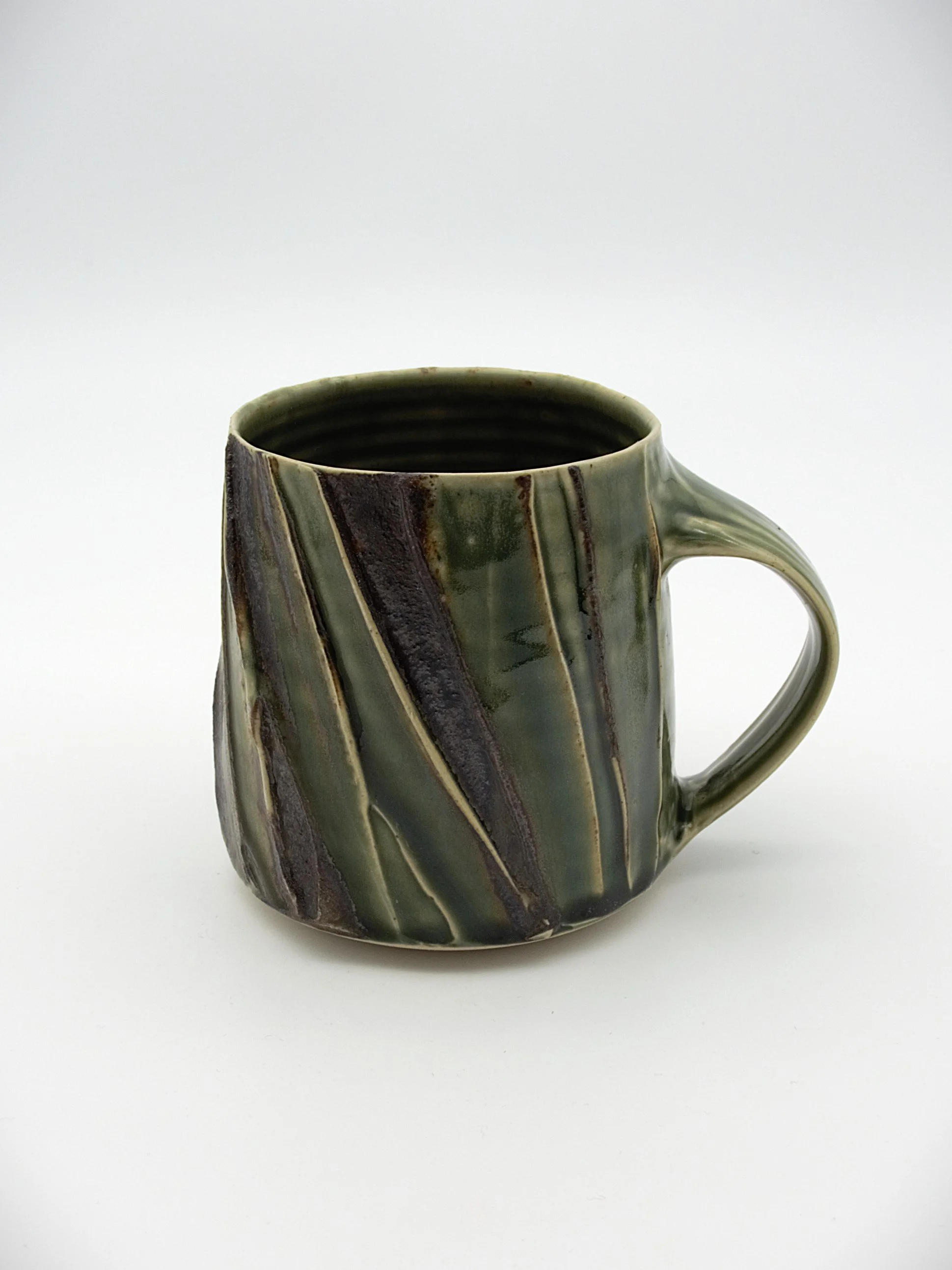 40. Mug a.jpg
