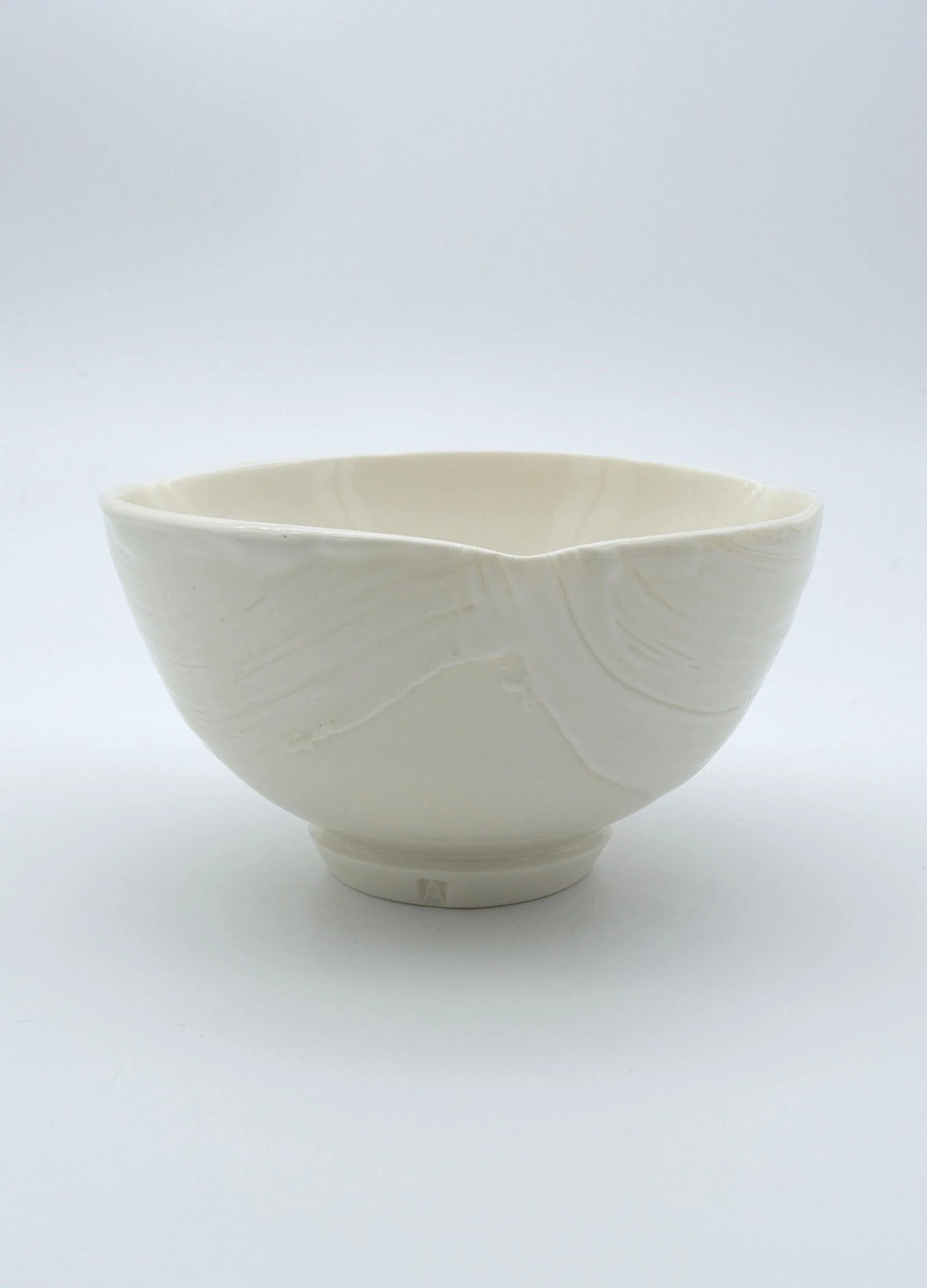 67. Lexie Macleod Pottery Bowl I.jpg