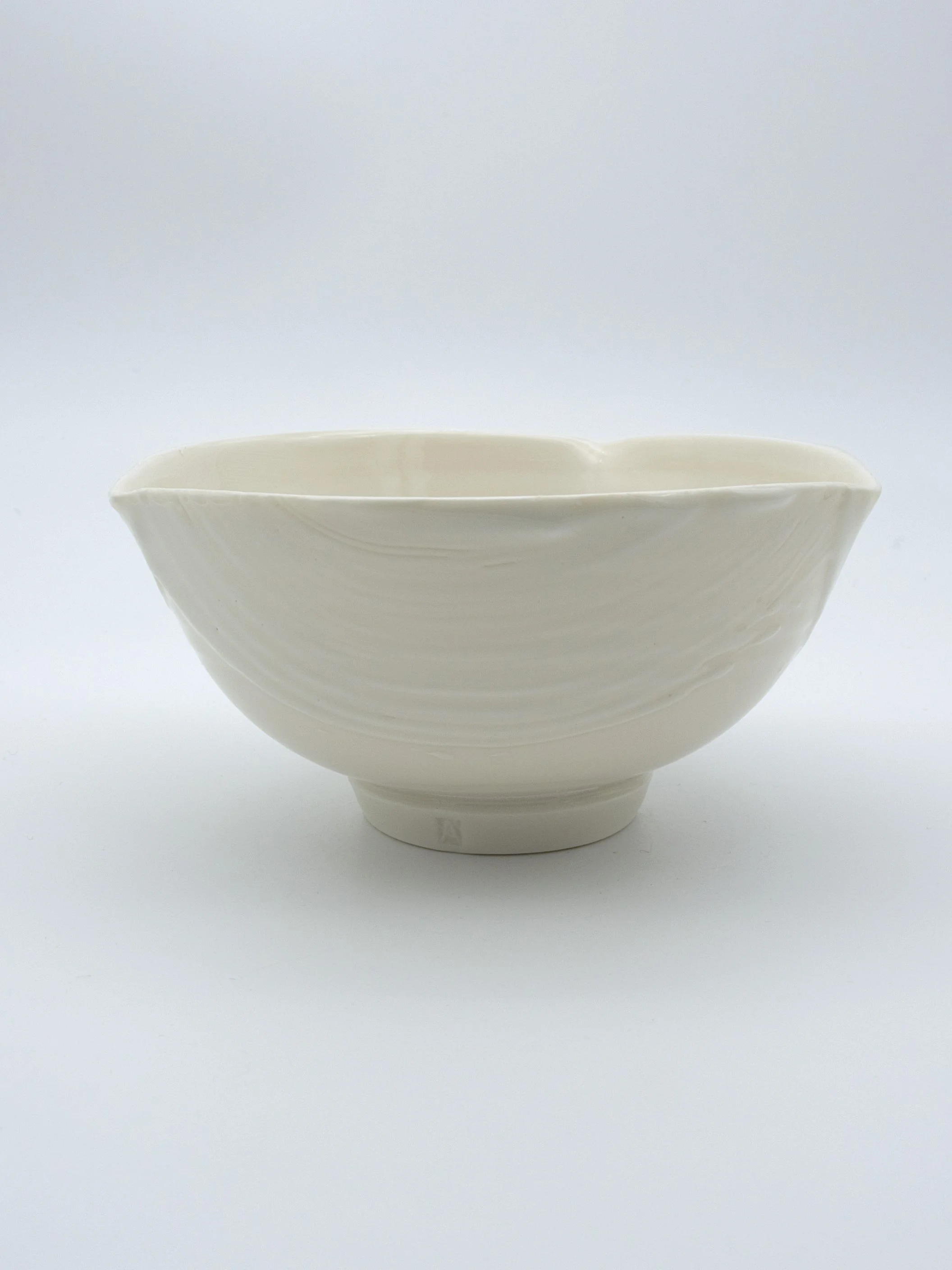 69. Lexie Macleod Pottery Bowl I.jpg