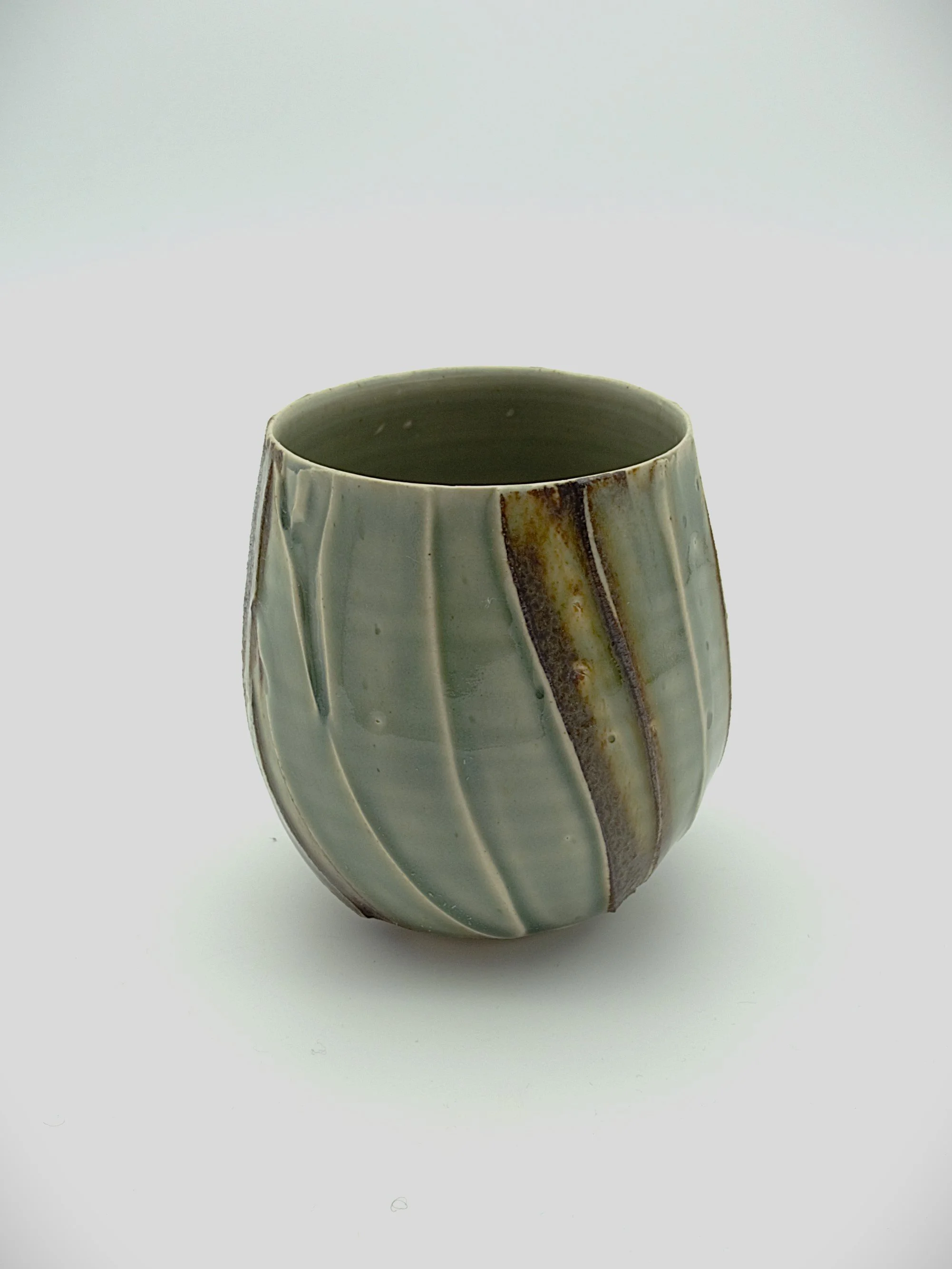 27. Wine Beaker a.jpg