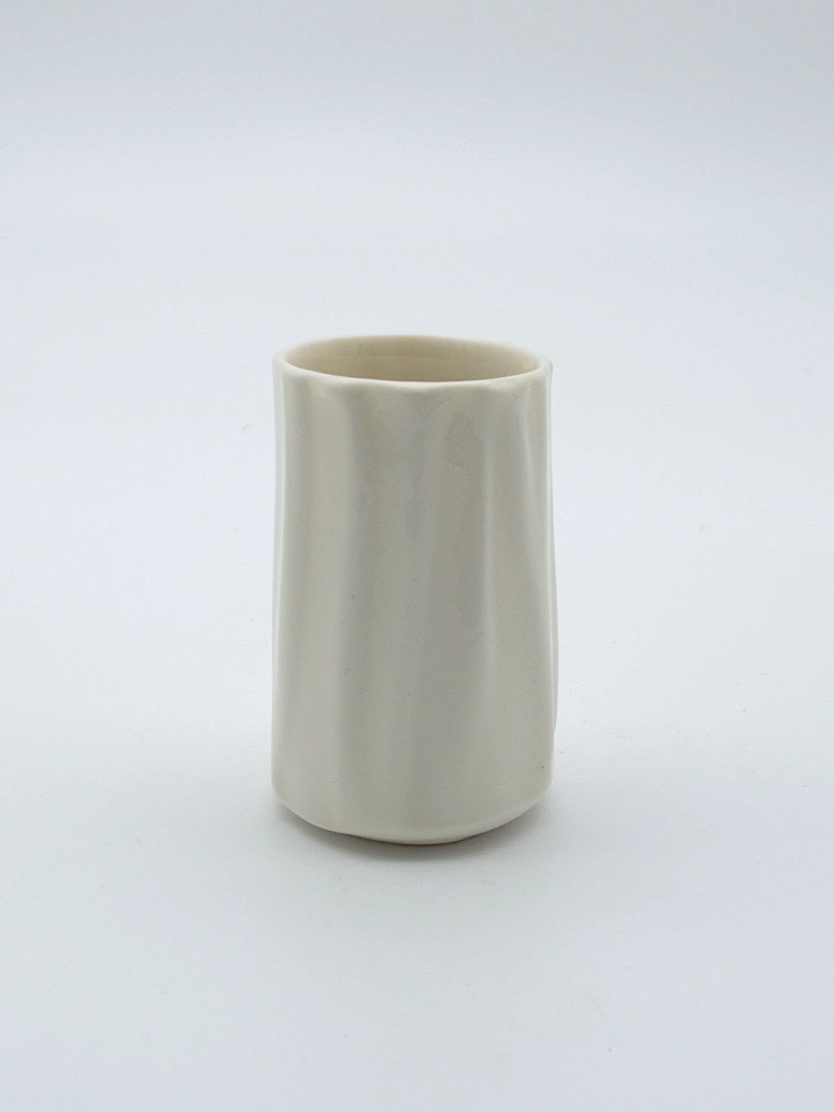 40. Lexie Macleod Pottery Dram II.jpg