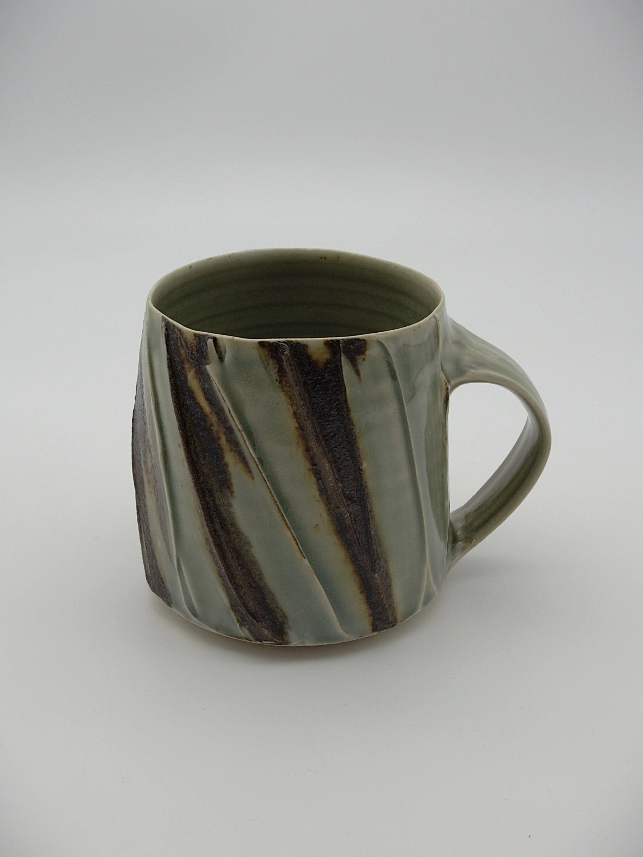 43. Mug a.jpg