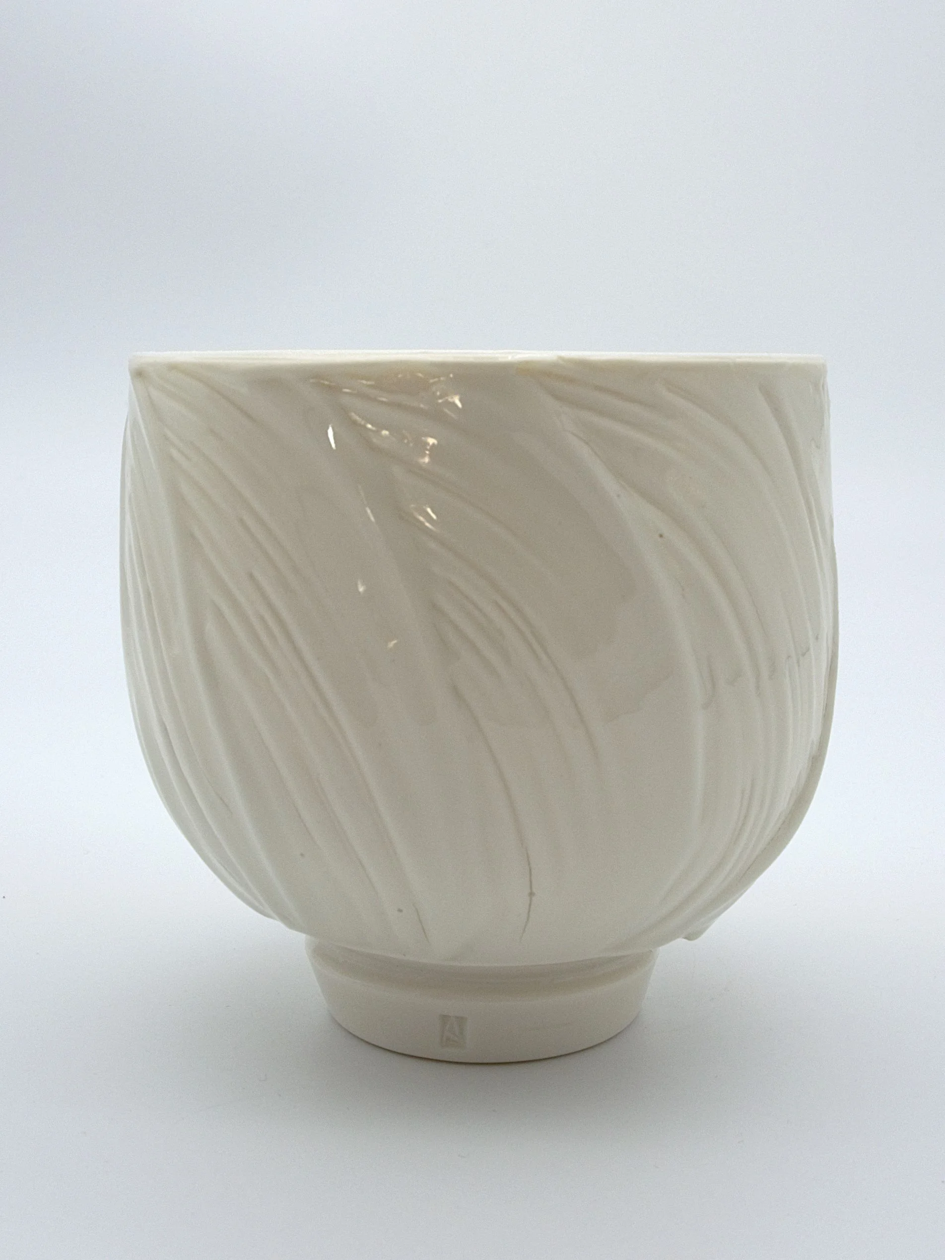 4. Lexie Macleod Pottery Teabowl I.jpg