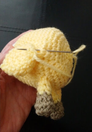 Giraffe free amigurumi crochet pattern — Baby Crochet Designs