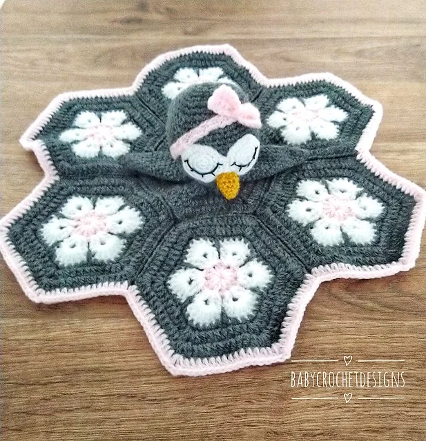 Penguin Lovey