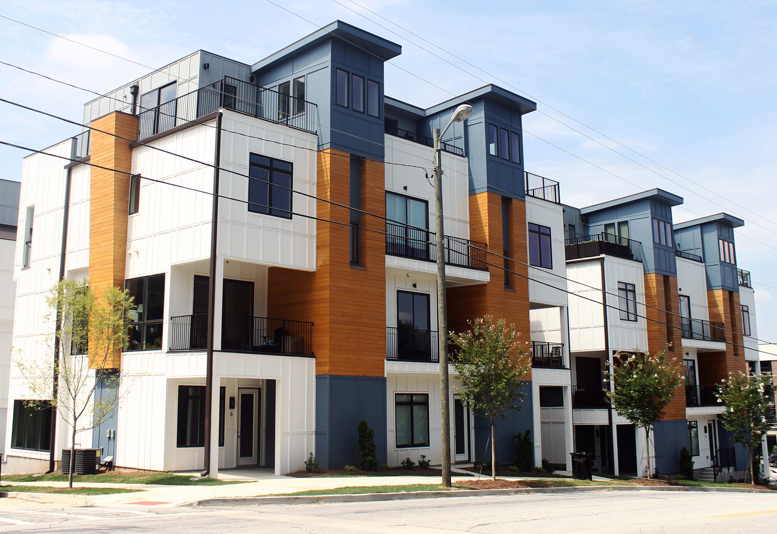 Skyhill Townhomes — Pella Commercial