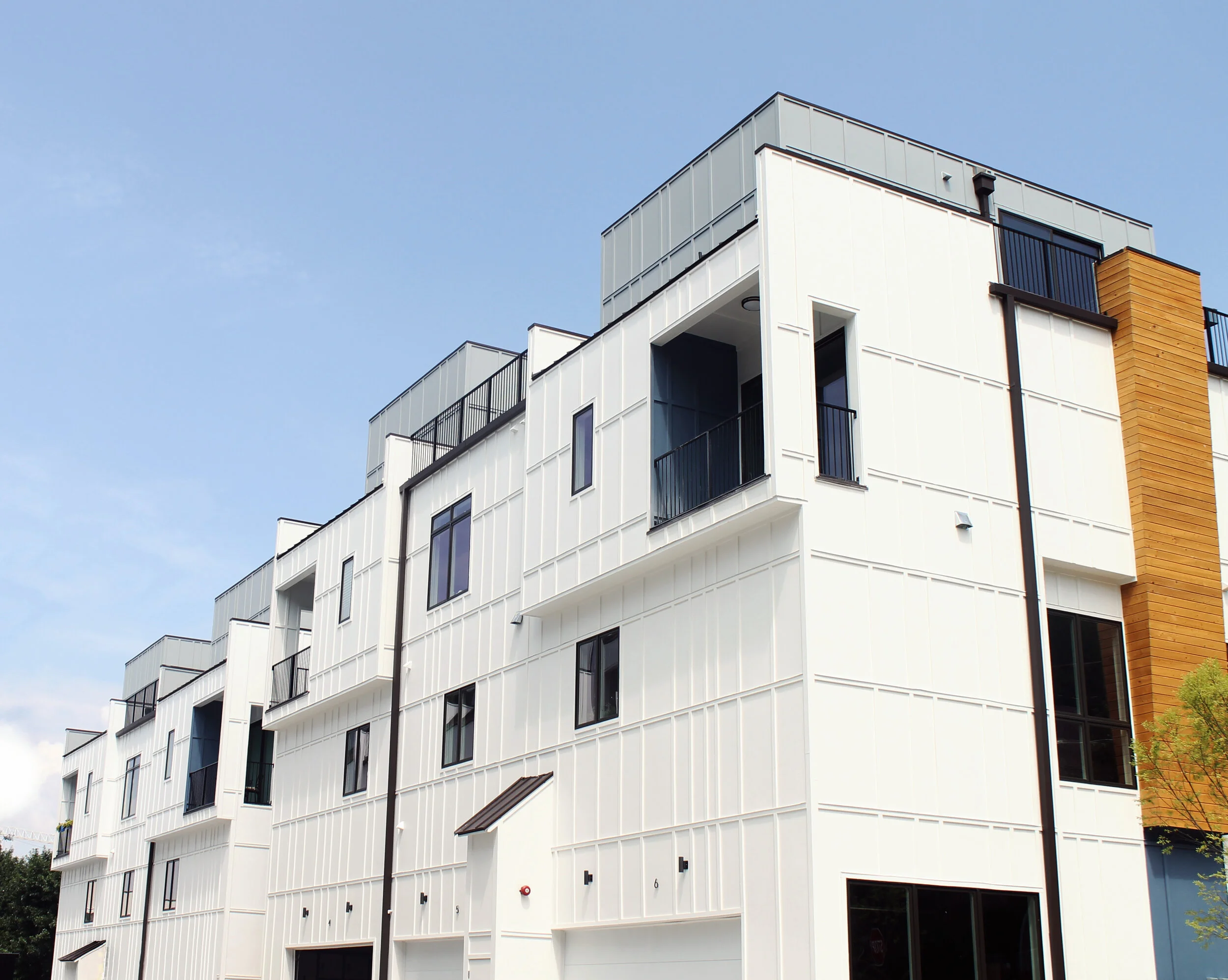 Skyhill Townhomes — Pella Commercial