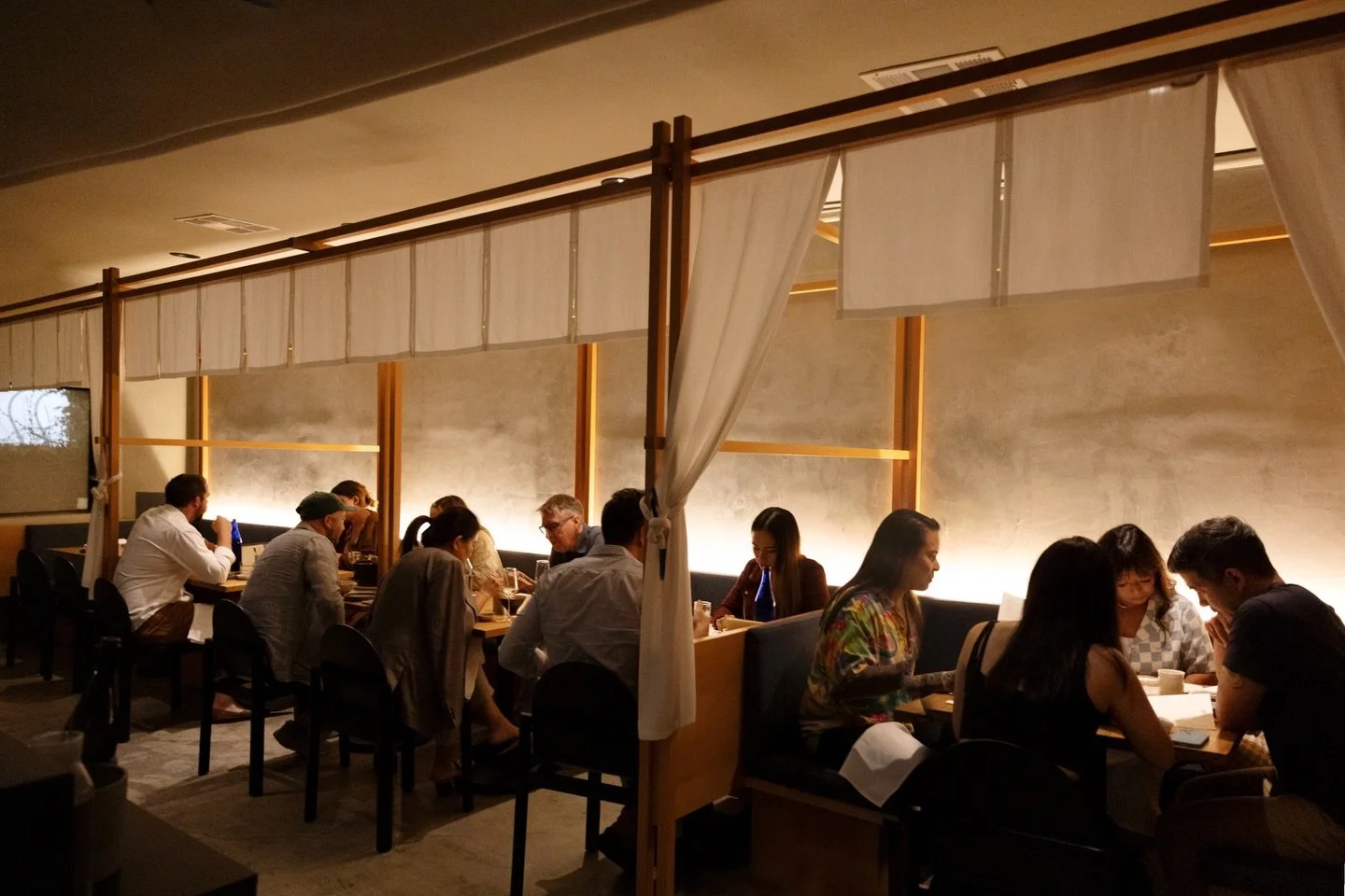 Dining room vibes. ✨

Grab a few friends and join us this week. Reserve via @resy. 

#larestaurants #nsotorestaurant #losangeles #izakaya