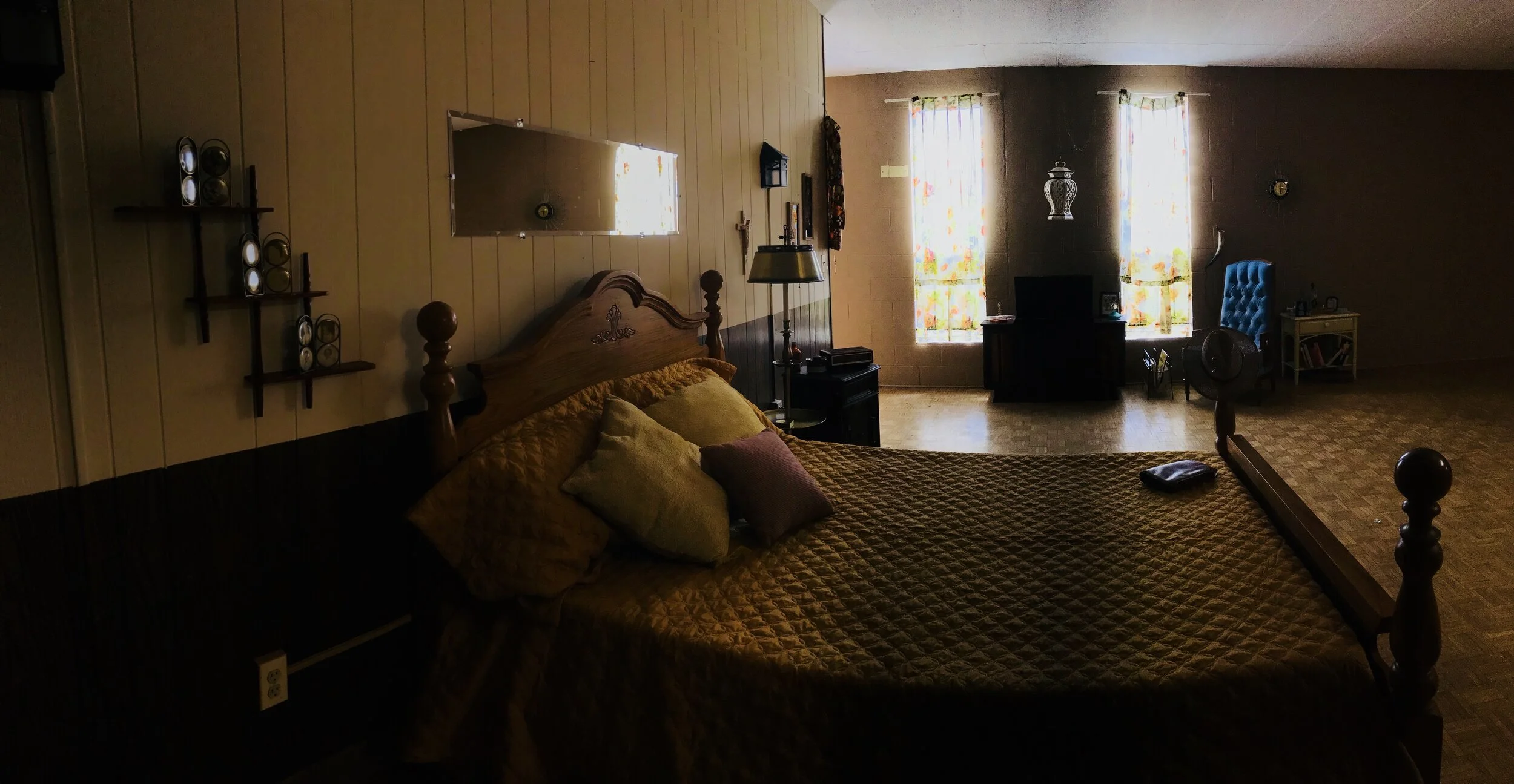 Jim Jones Bedroom 1970's 