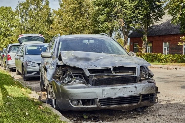 Junk Car Removal Basics:  A Description of the Process