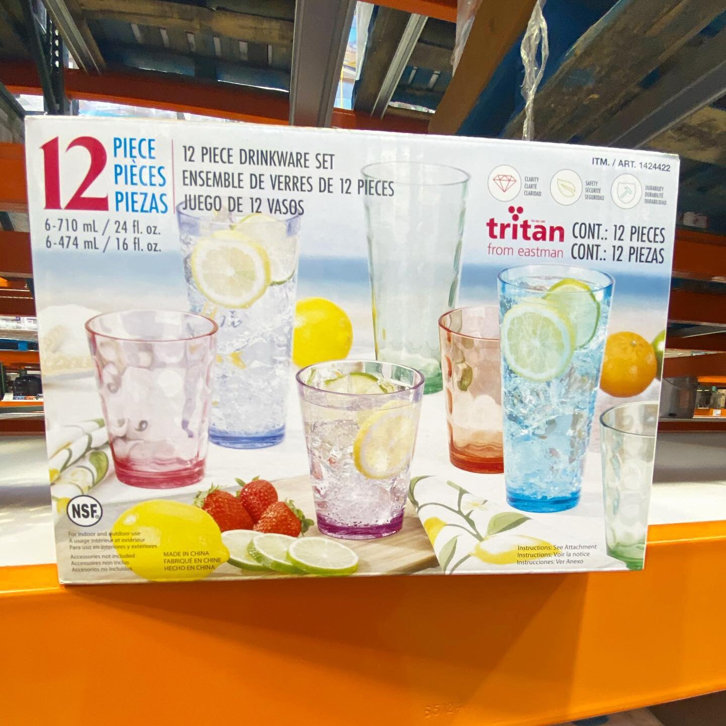 12 Piece Drinkware Set - this 12 piece plastic set of cups comes with 6x 710ml/ 24fl.oz sizes and 6x 474ml/16fl.oz. They are durable, dishwasher safe, temperature safe, and bpa free. Price $23.99 📍Newmarket 
#costco #costcofindscanada #costcofinds #