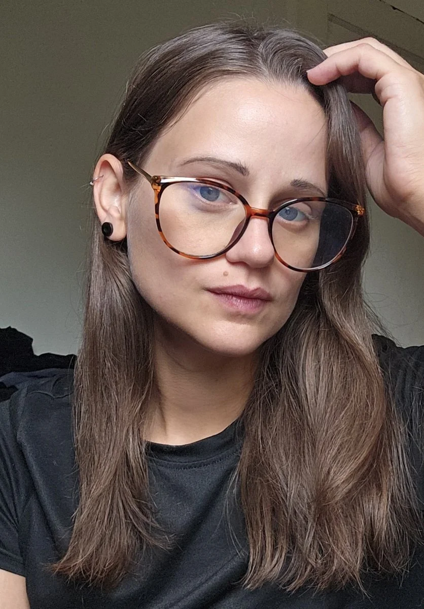 Sheastonerday_Headshot.jpg (Copy)