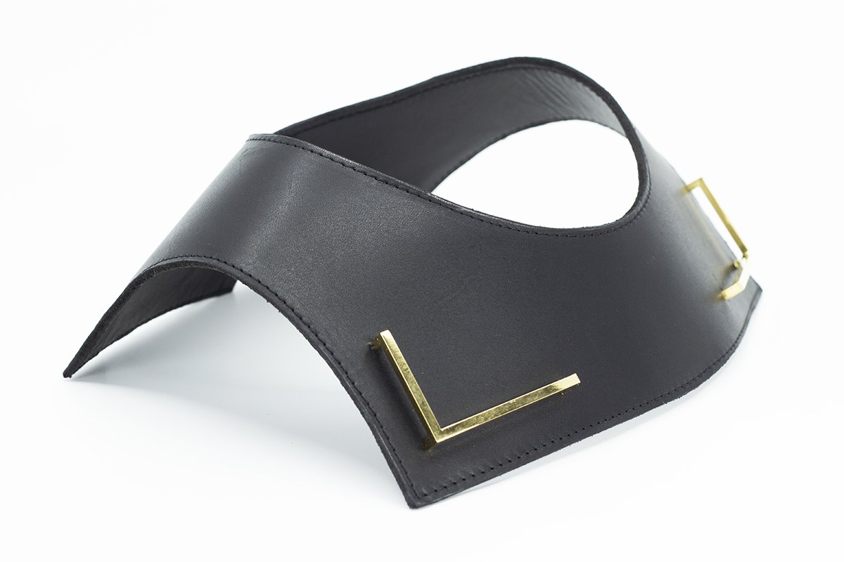 SYNAPSIS collar- 22k gold (SAMPLE SALE)