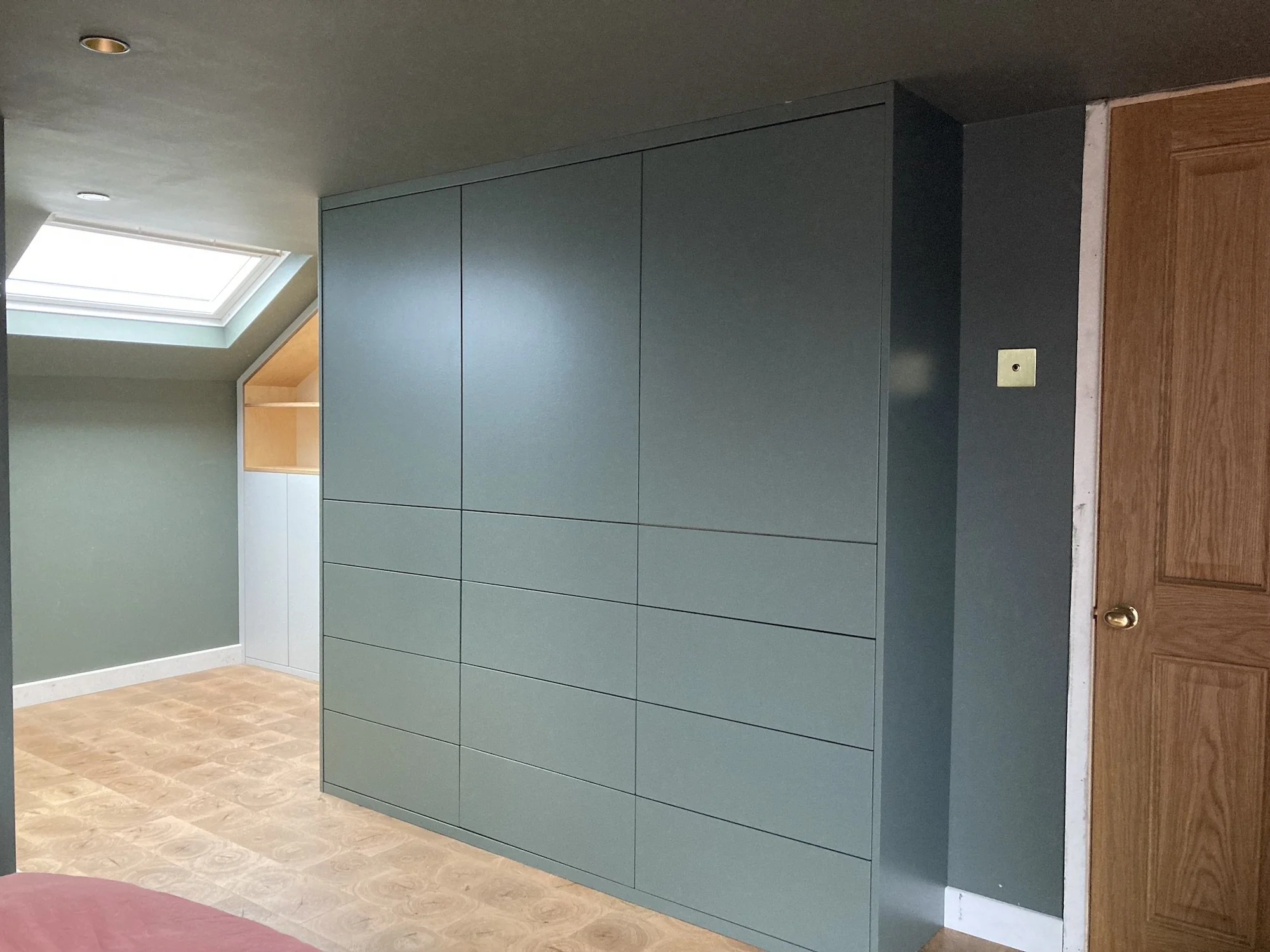 Eccles, Manchester Loft Wardrobes — DA LA DESIGN