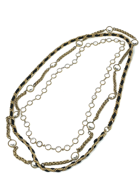 Vintage Liz Claiborne Black Plastic Gold Tone Beaded Necklace Classic Logo