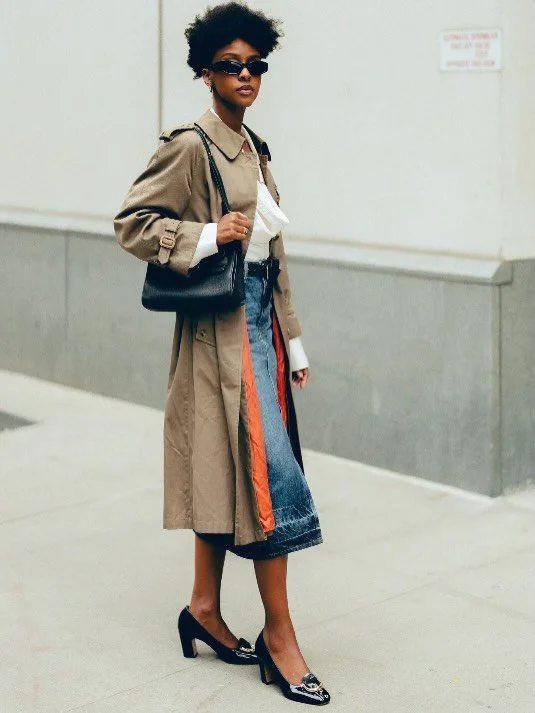 Love these photos of stylish people spotted @friezeofficial by @voguemagazine ! Hope to go in my own stylish get up!&rsquo; 😁👏🏽👏🏽👏🏽👏🏽👏🏽