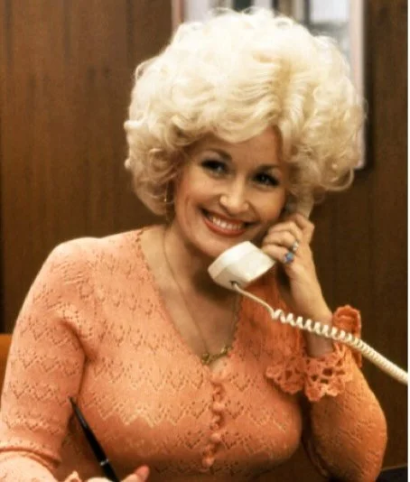 Happy Dolly Day! It&rsquo;s 9 2 5, get it? 😂😂😂 #rip #dollyparton we miss you!