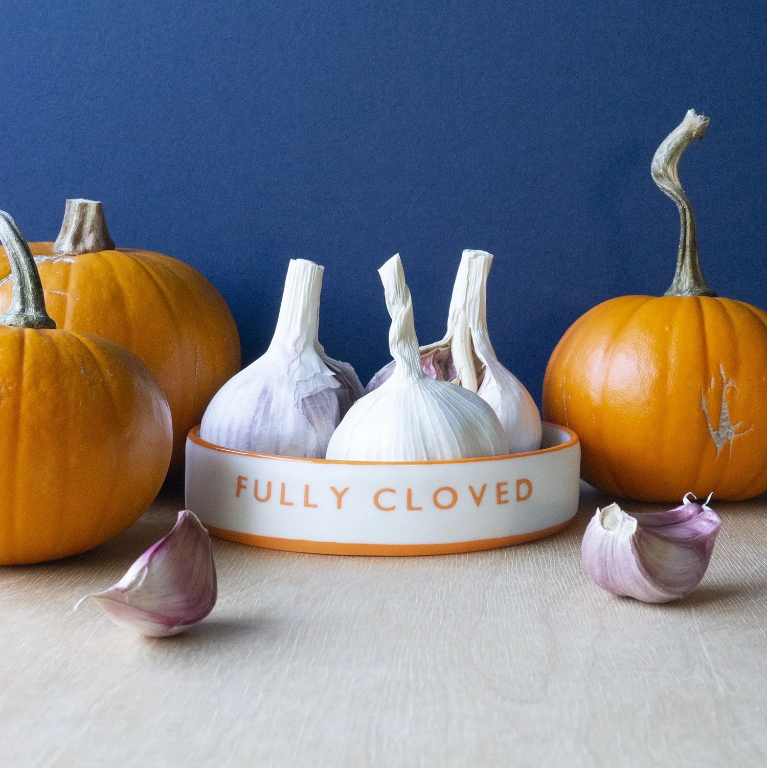 FULLY CLOVED