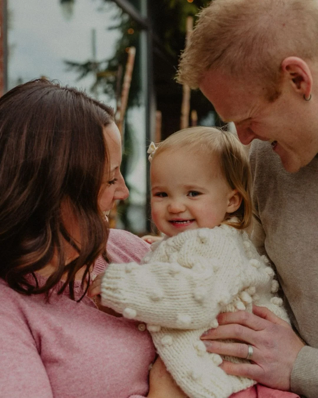 It's the most wonderful time of the year... for holiday photos! I'm finally catching up on my socials and posting some of my favorite edits from the past few months 😅. 

Fall and winter holidays are peak season for photographers, and I think I can s