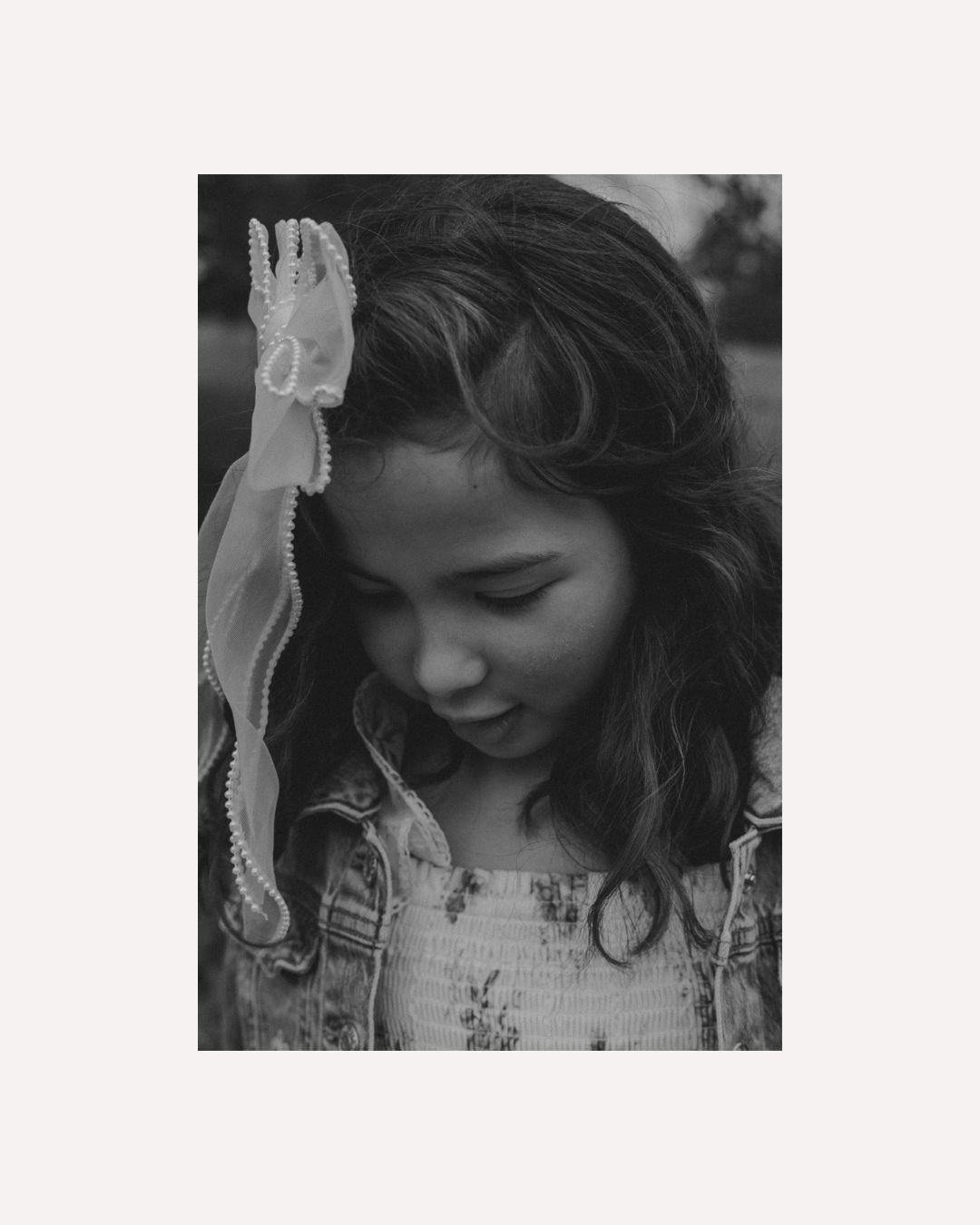 A moment for these cozy, black and white photos from a family session last month. 

Proof that an overcast &amp; chilly evening, also makes for perfect weather for a photo session. 

My summer availability is very limited, send me a message today to 