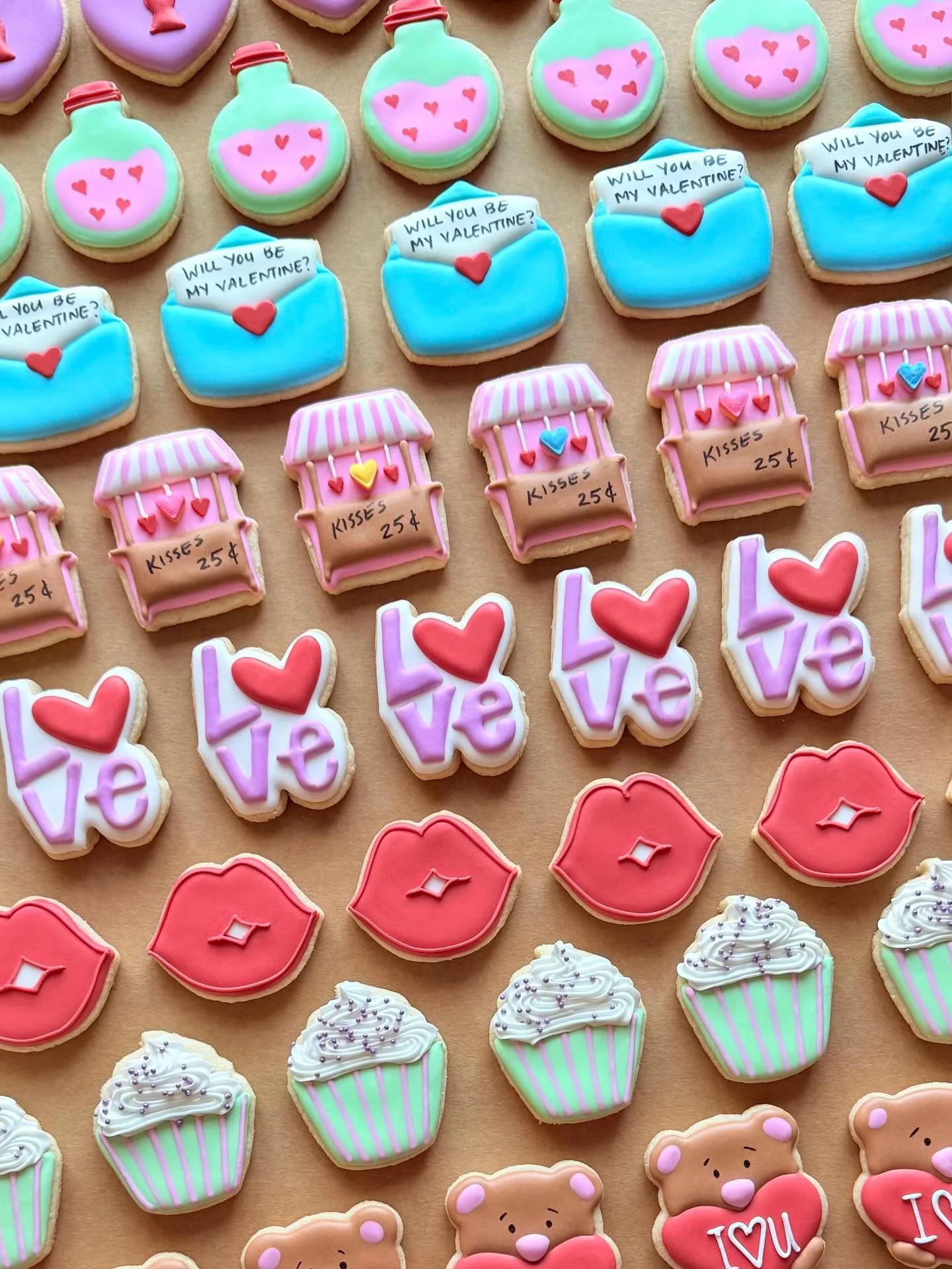 💝💞💋🧁🍒💘