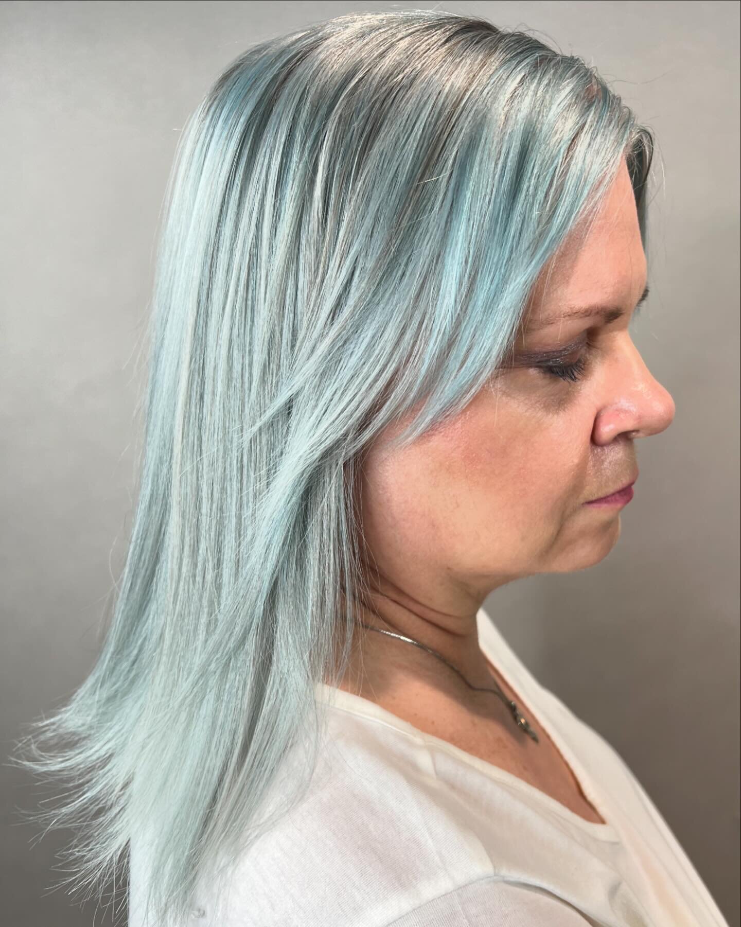 Lets talk! This client wanted to add some dimension added to her hair because most of her grey hairs have gone white. However, she doesn&rsquo;t want to lighten or use any permanent (or demi-permanent) color on her hair. So we attempted to put some l
