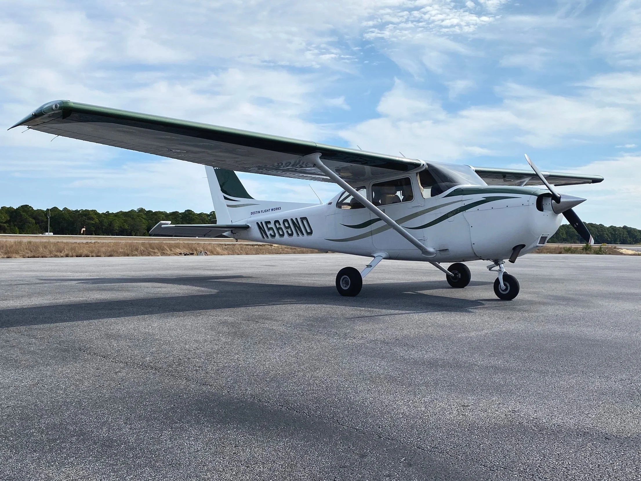 Piper PA-44 Seminole & Cessna Rental — DESTIN FLIGHT WORKS