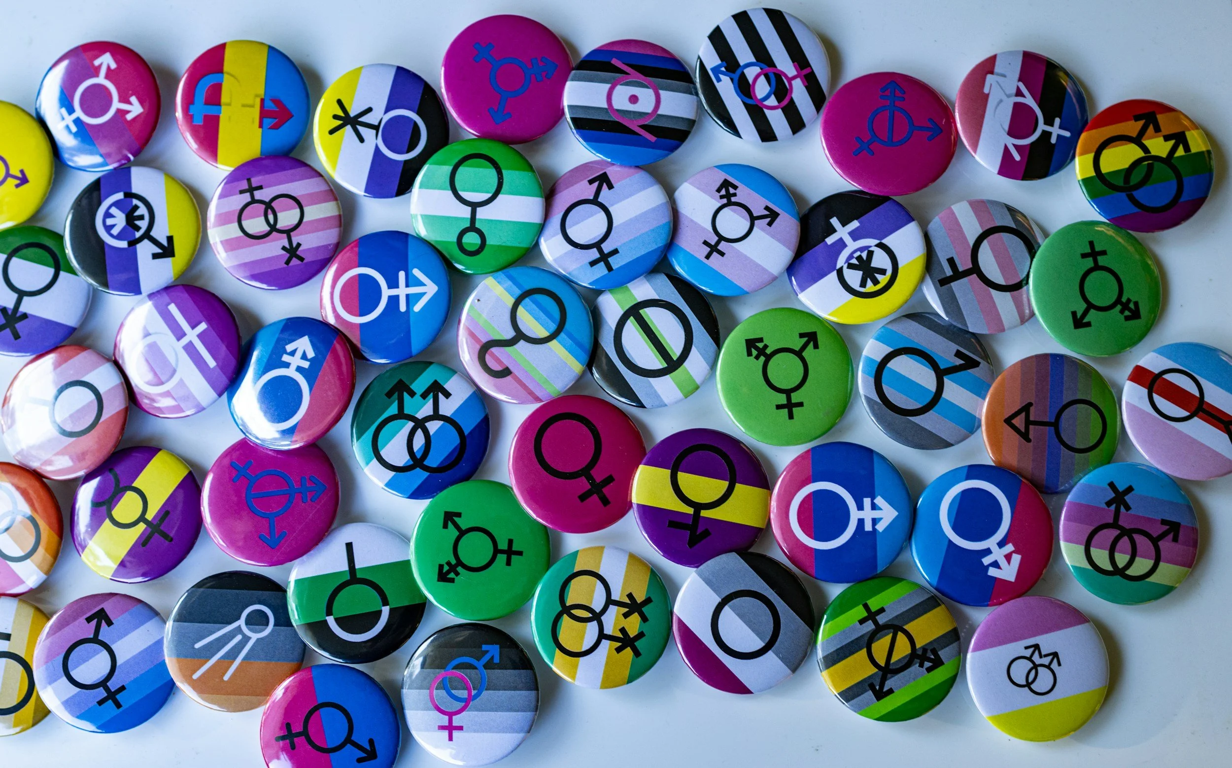 Pronoun Badge Making in Lewes