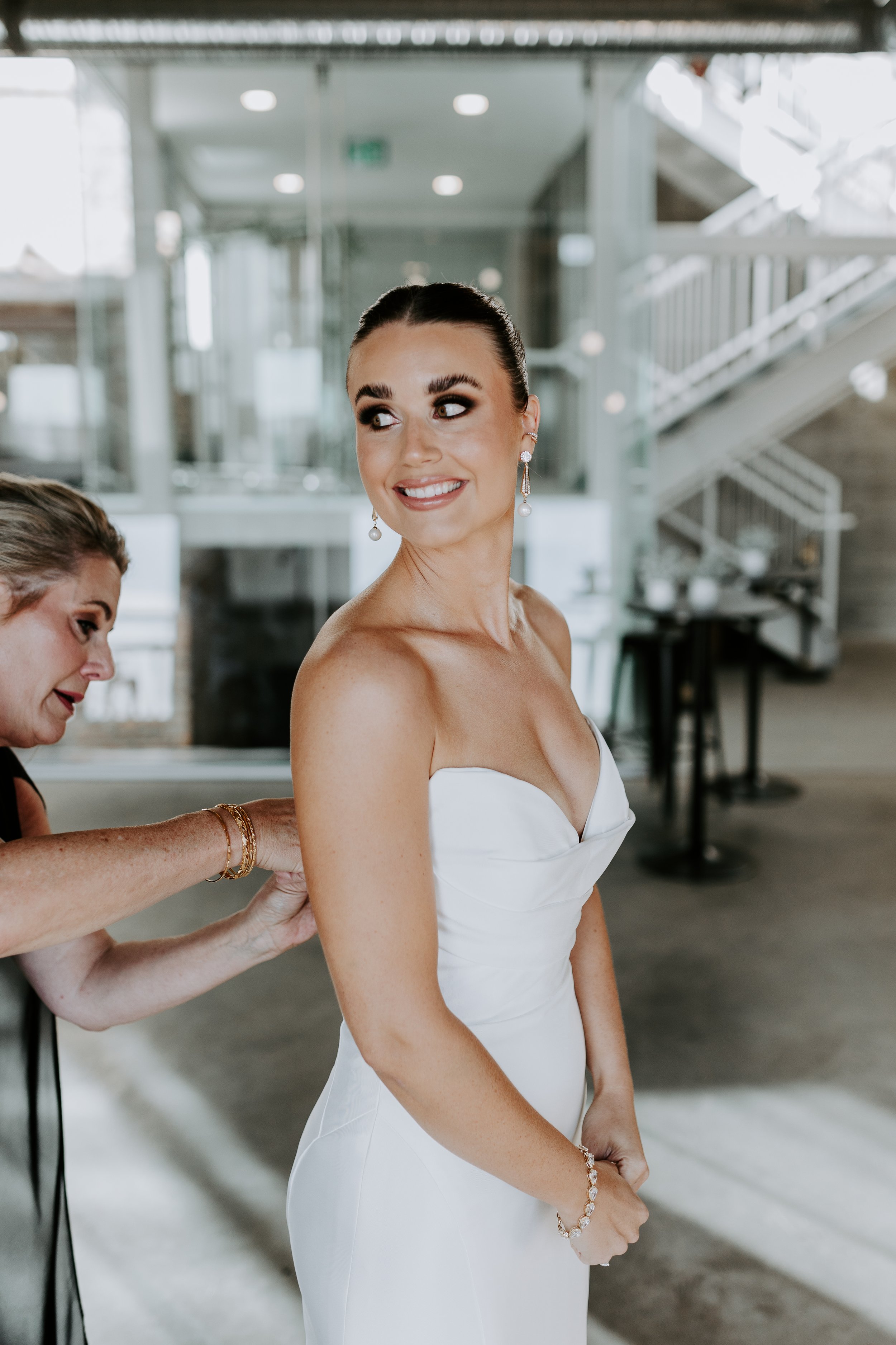 Kelsey + Mike Wedding October 2023
Bride @kelsey.allin
Photography @nathanwalker.photo
Makeup @shannonledger
Hair @thatkrizioginger
Dress @thebridalboutique
Suit @henryrosen
Florals @APetalForYourThoughts
DJ @djdoc
Catering @sorrentinos
Venue @thepen