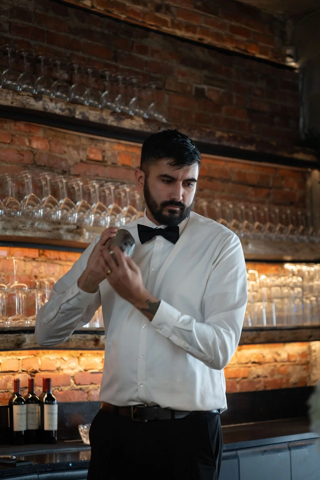 Private cocktail bartender at a chef's dinner