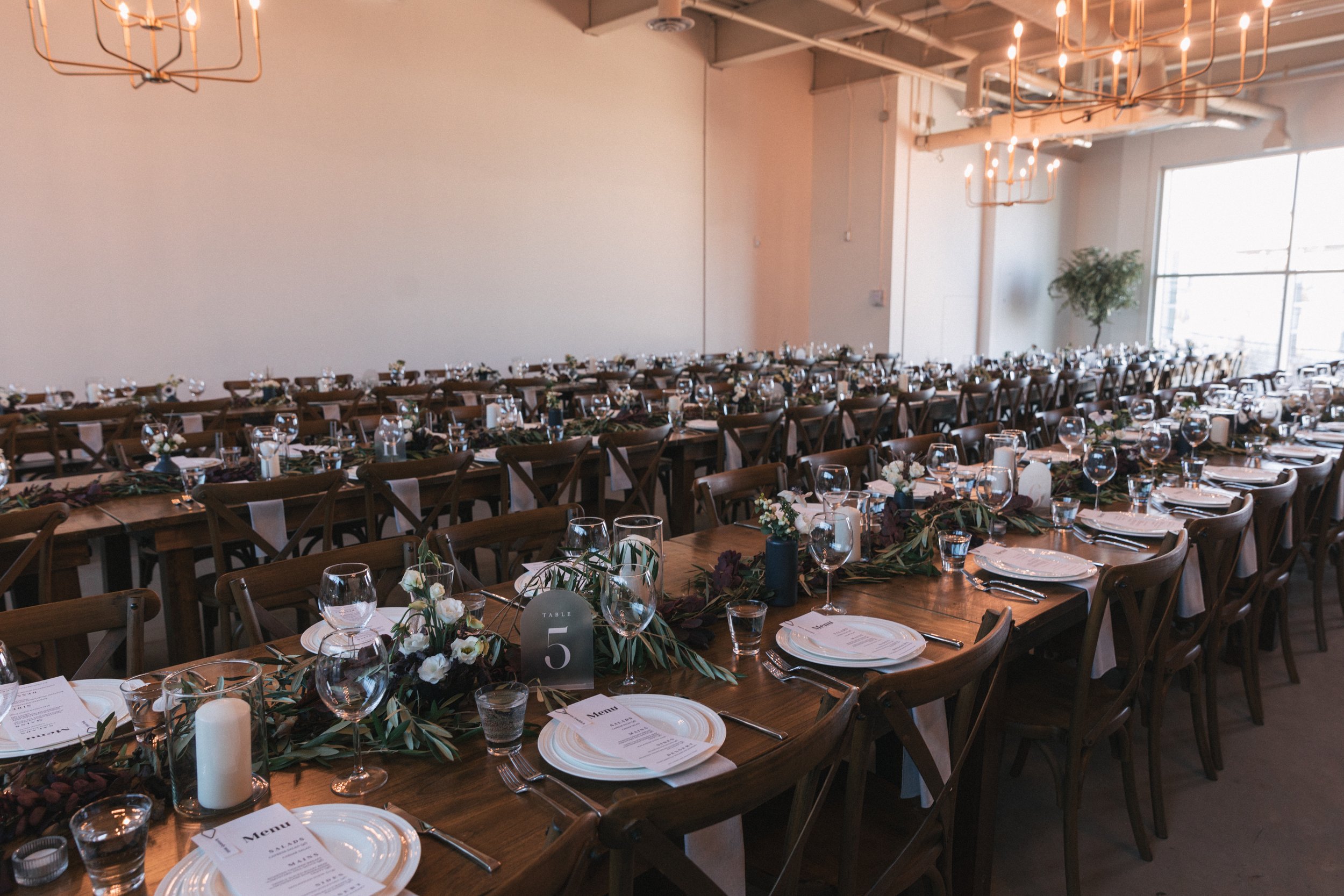 Erika And Tyler
Event: Wedding, 150 guests
Bride @erikatorkoly
Photography @nicoleashley
Makeup @behindtheblush
Hair @patriciajhair @staciepaigehair.yeg
Dress @loho_bride @daniellefrankelstudio
Florals @fabloomosity
Cake @wildrosecakes
DJ @djkwake.en