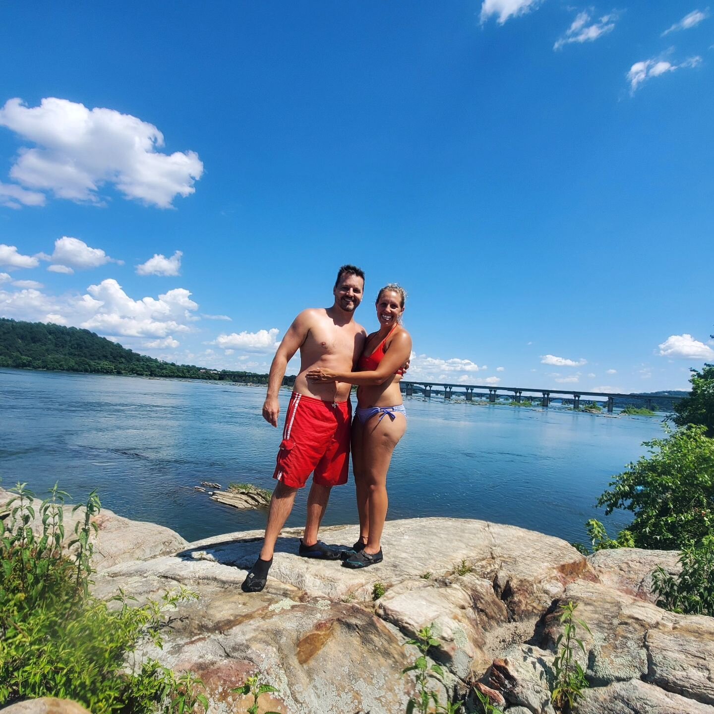 Who said you can't live the island life on the river? Join us this summer in exploring some of the local 🏝's on the #SUSQ

#outsideisthebestside #susquehannariverlands #paddlepa #island #susquehannariver #islandsonthesusquehanna #surroundedbywater