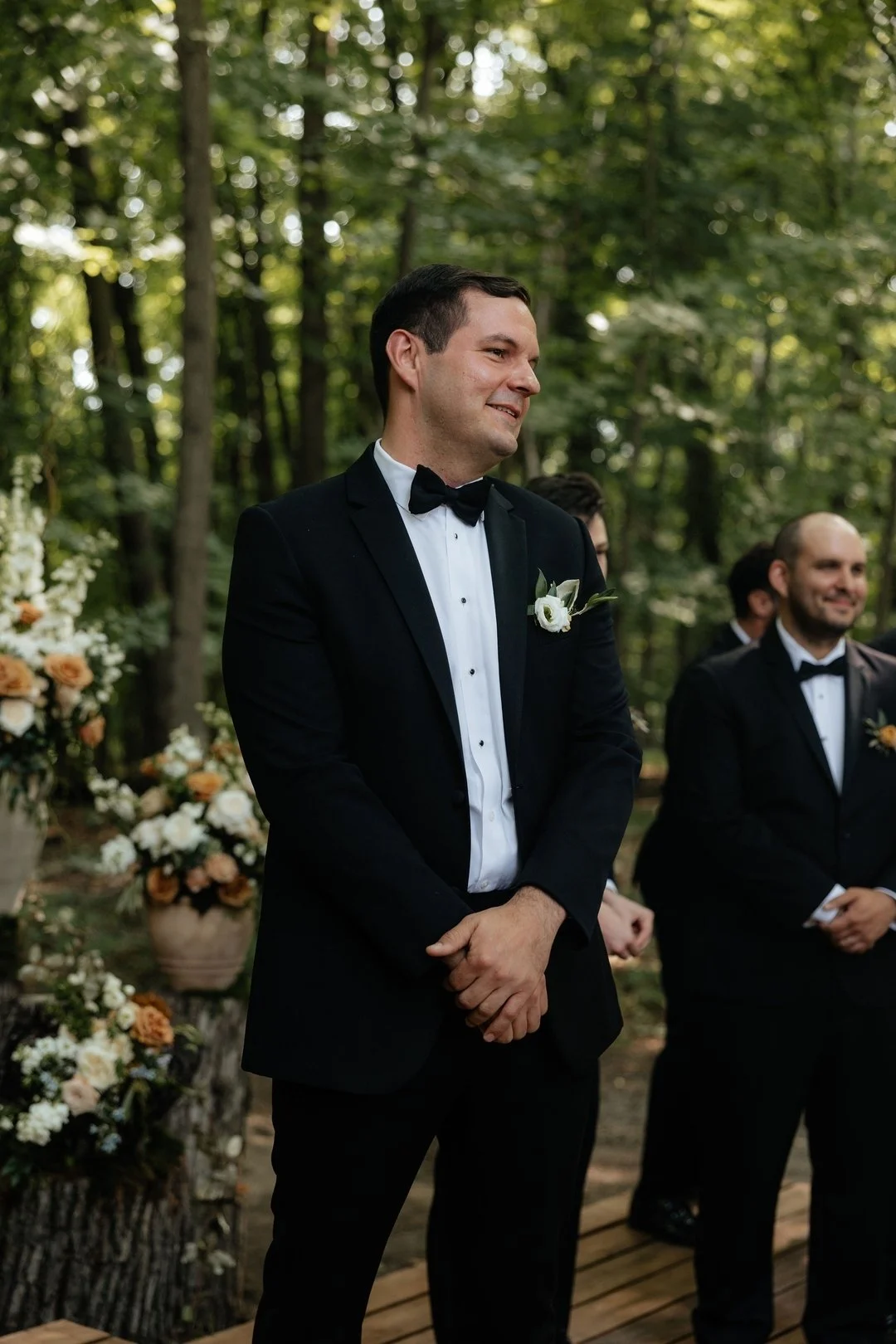 POV: Find a guy who looks at you the way Eliot looked at his bride Cassie as she walked down the aisle. OMG
Some favorite pics from their beautiful wedding day 6.17.2023 captured by the talented @michellewirthphotography

Photographer: @michellewirth