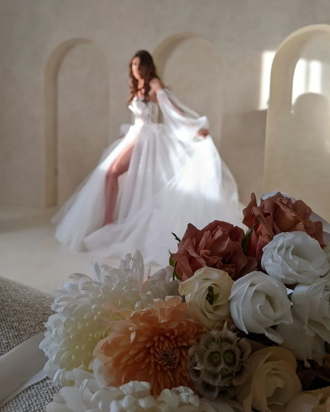 Behind the perfect enchanting wedding florals is a florist who understands your style and vision. From the freshest blooms to the finest details, choosing the perfect wedding florist is a must. Trust in our botanical craftsmanship to bring your dream