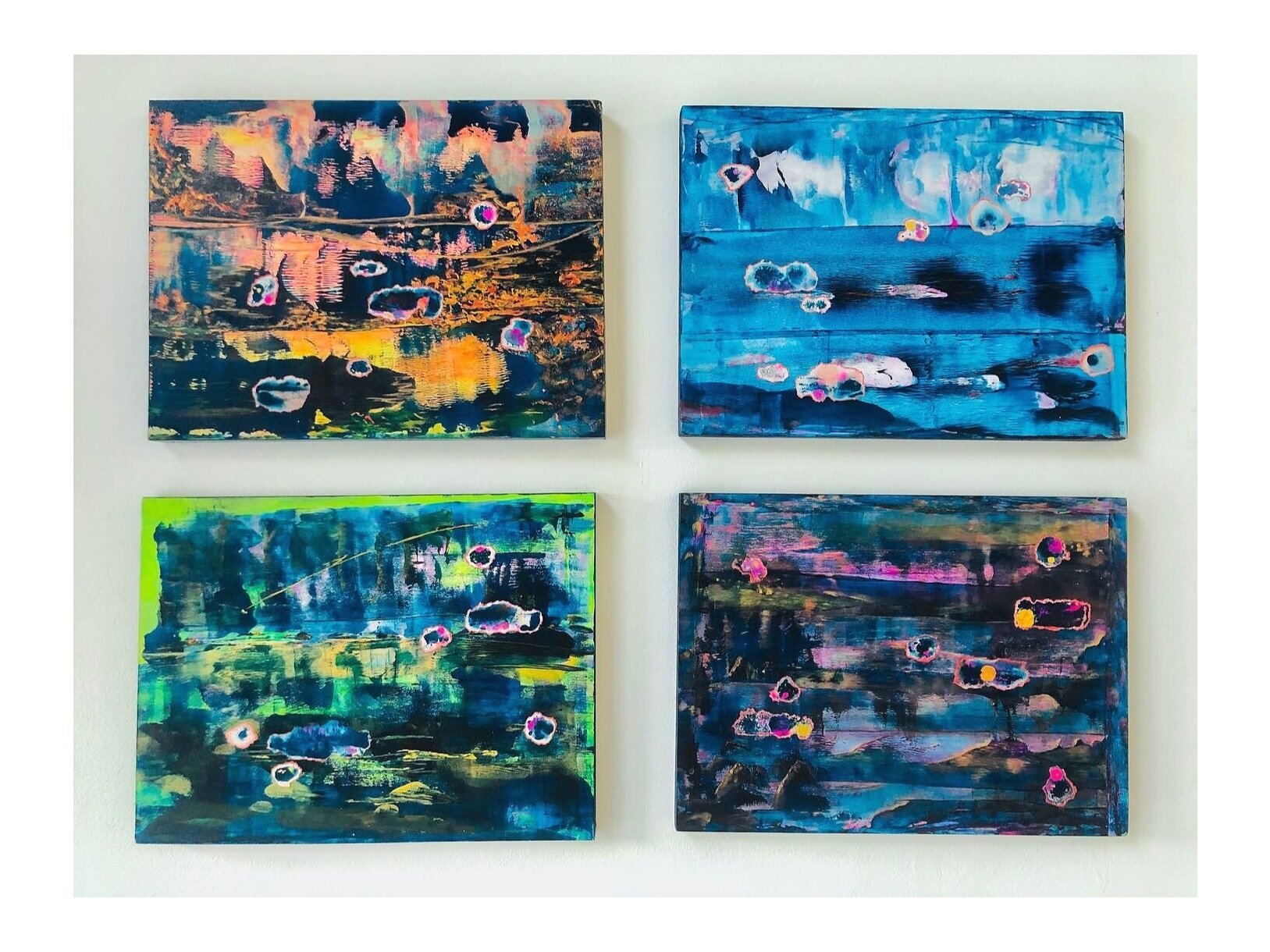 “ Dreams of a year”,  Mixed media on wood panels and papers, Quadruple，30cm X 40cm X 4p, 2020.