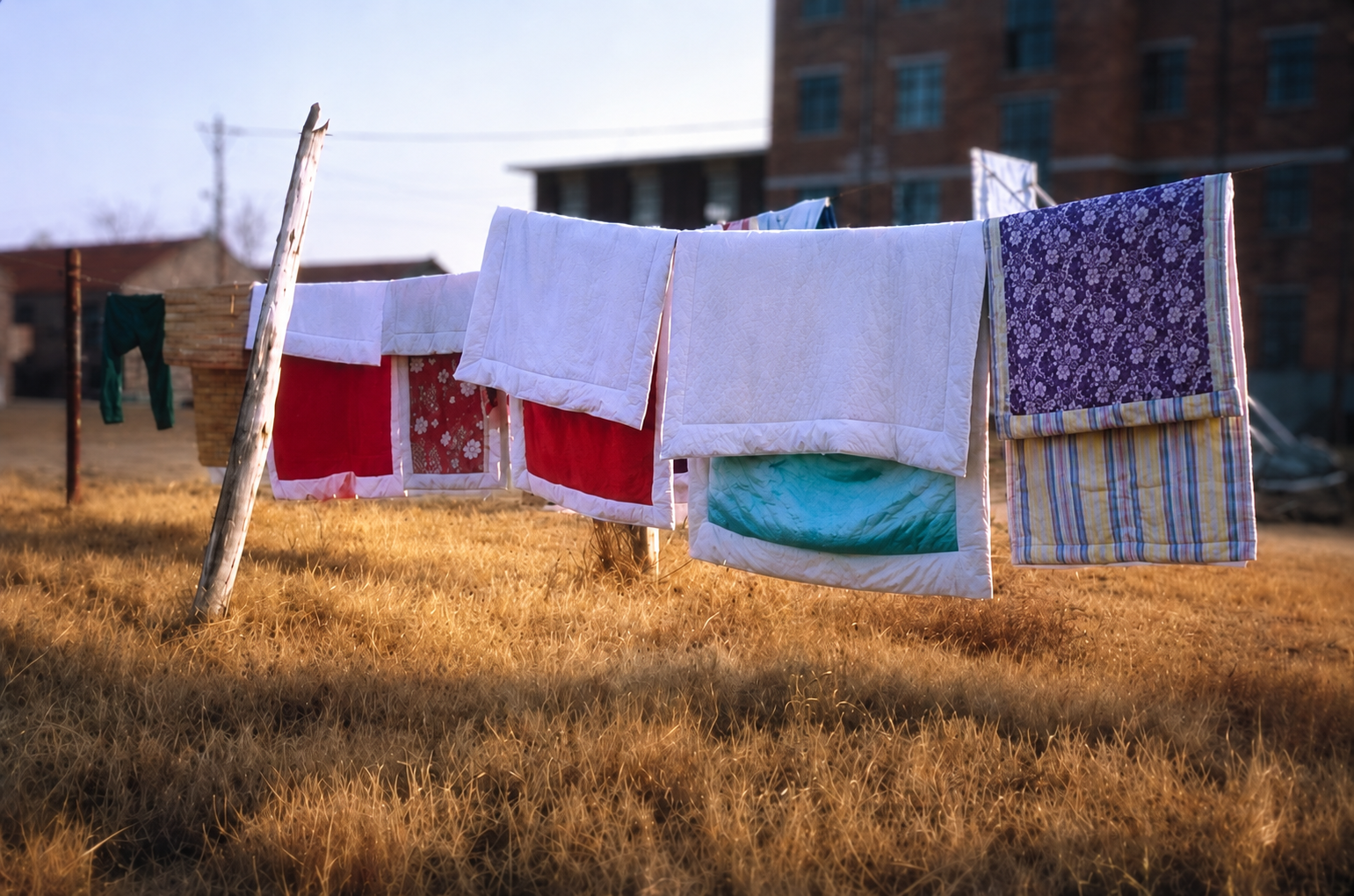 DRYING QUILTS