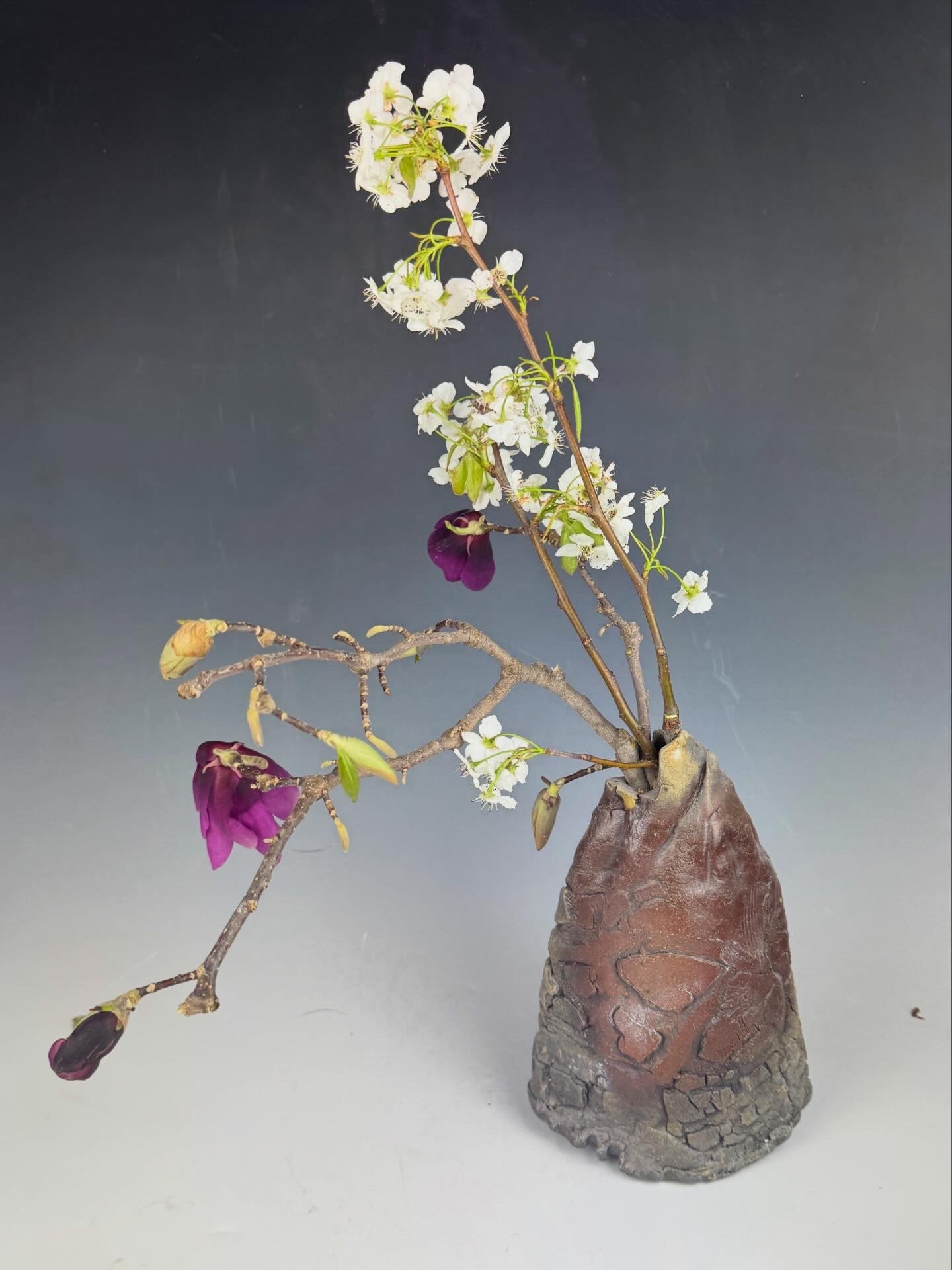 Woodfired Vase with flowers 