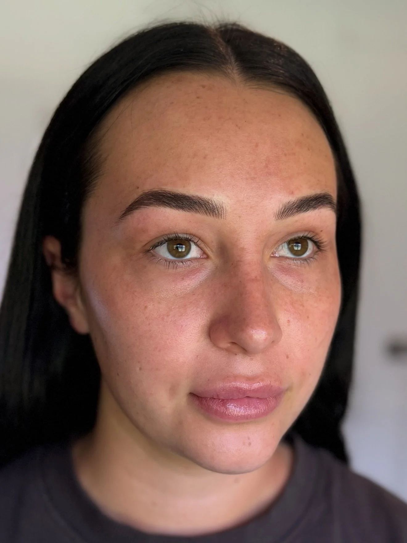Nano brows, but make them undetectable.

Soft, hair-like strokes designed to mimic real brow growth - no harsh lines, no heavy makeup look.

These brows are custom mapped, implanted with precision, and built to heal beautifully over time.
Low mainten